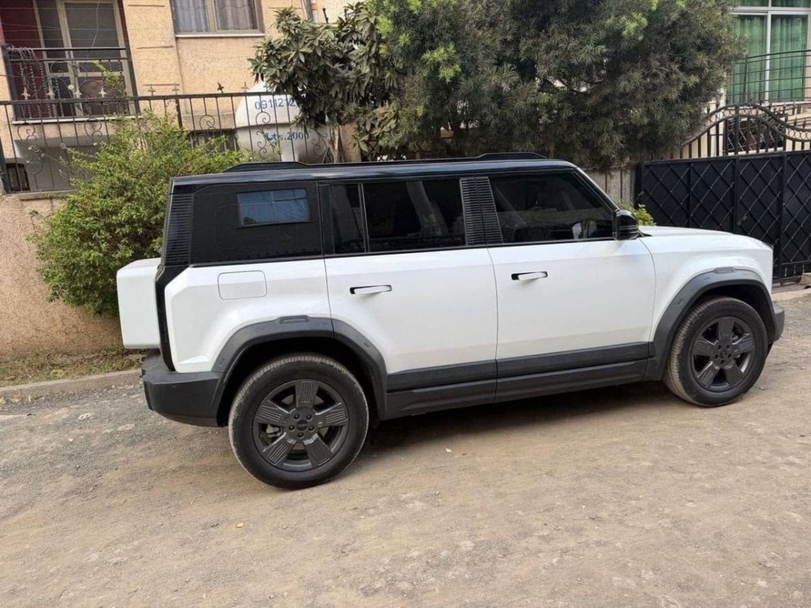 2024 Chery iCar EQ3 — photo 2