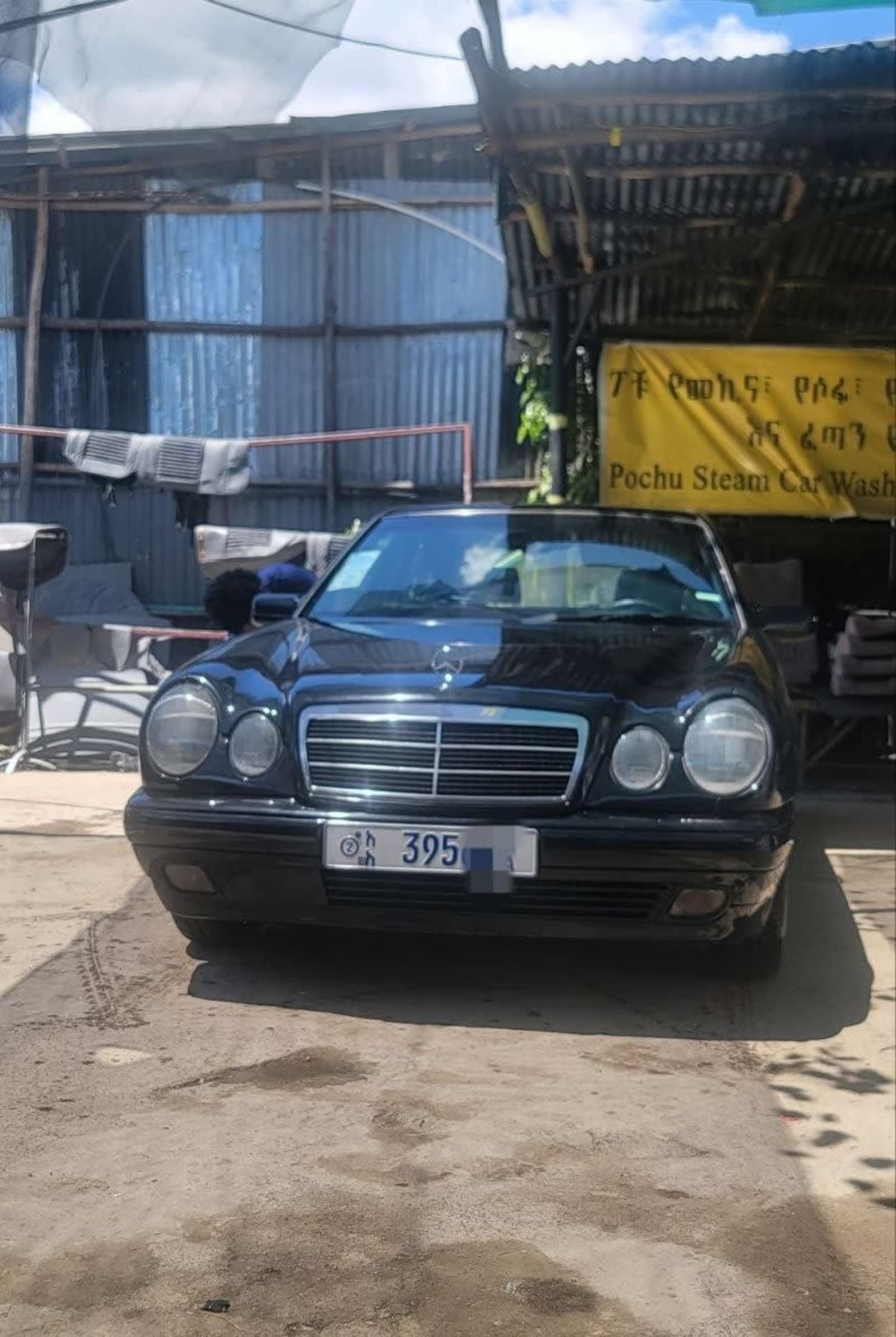 1997 Mercedes Smiling — photo 7