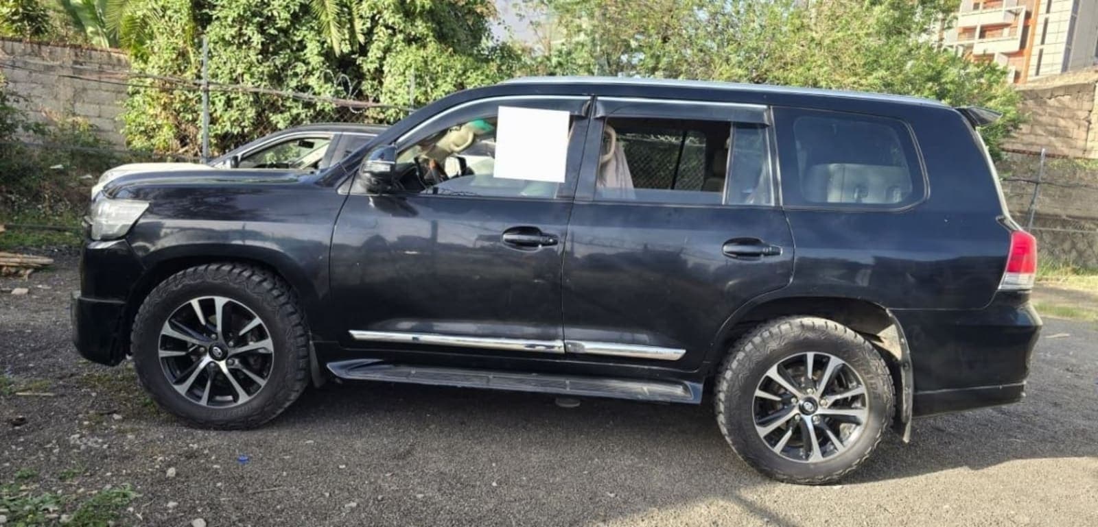 2012 Toyota Landcruiser VX.R — photo 2