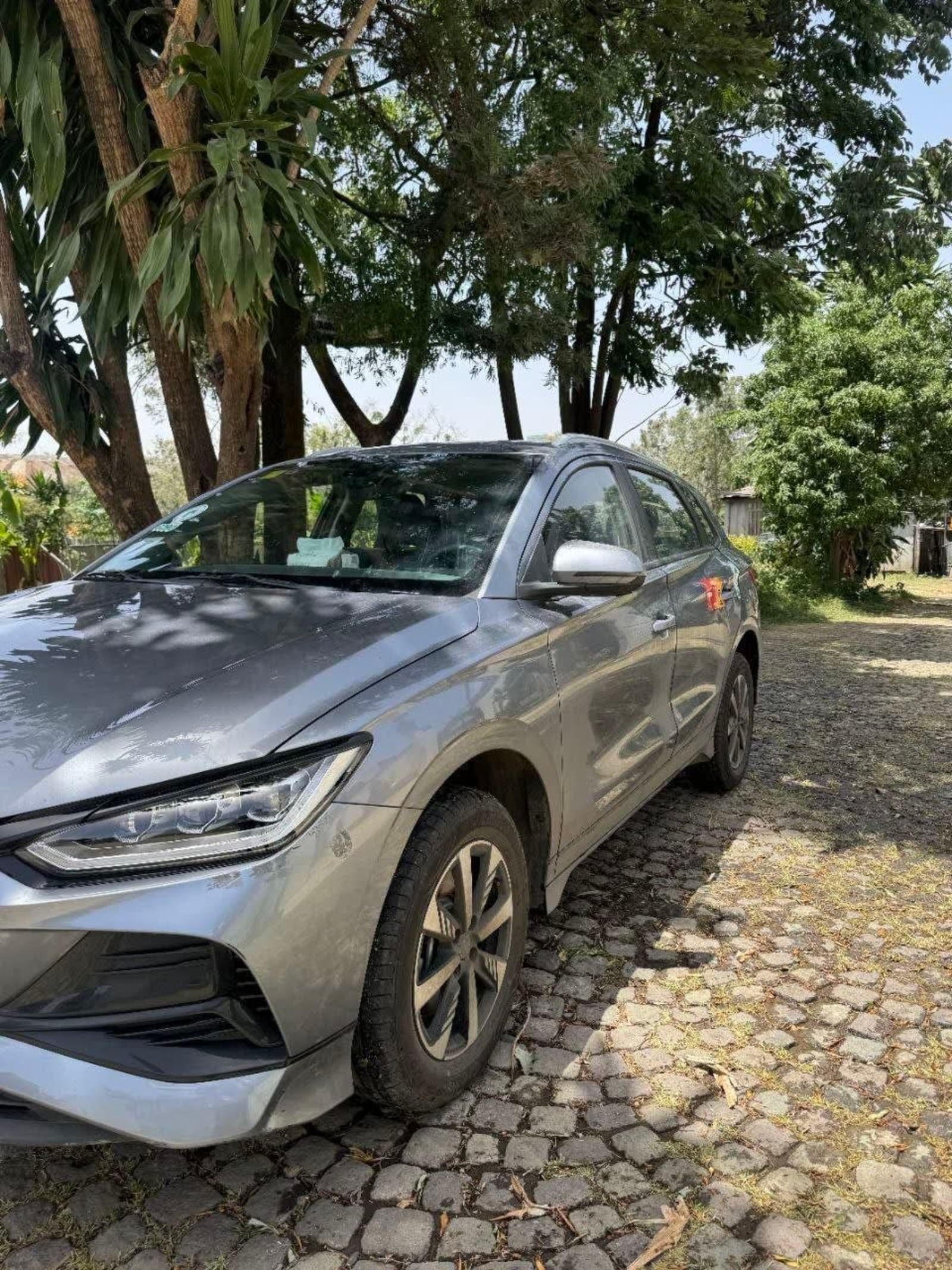2025 BYD e2 — photo 2
