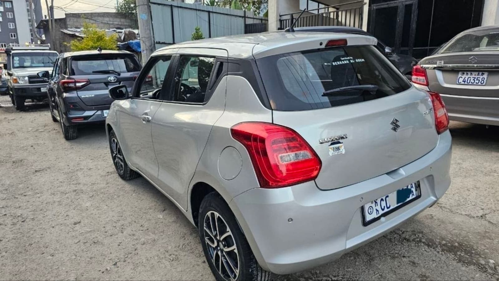 2021 Suzuki Swift — photo 4
