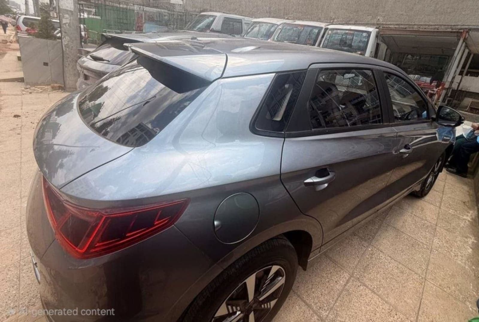 2025 BYD E2 — photo 4