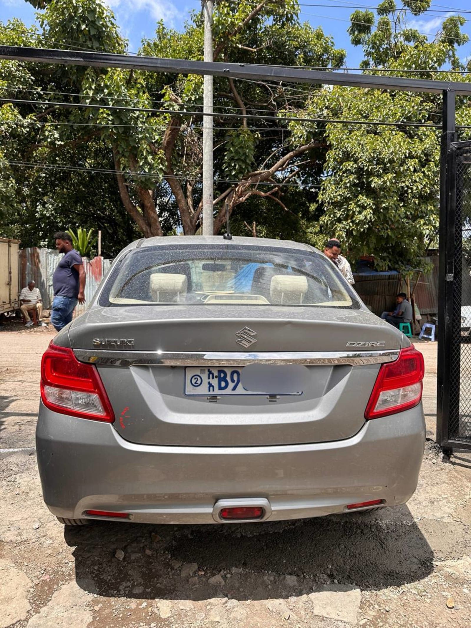 2022 Suzuki dzire — photo 3
