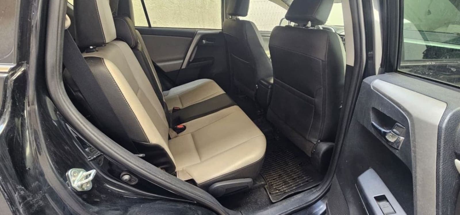 2018 Toyota RAV4 — photo 5