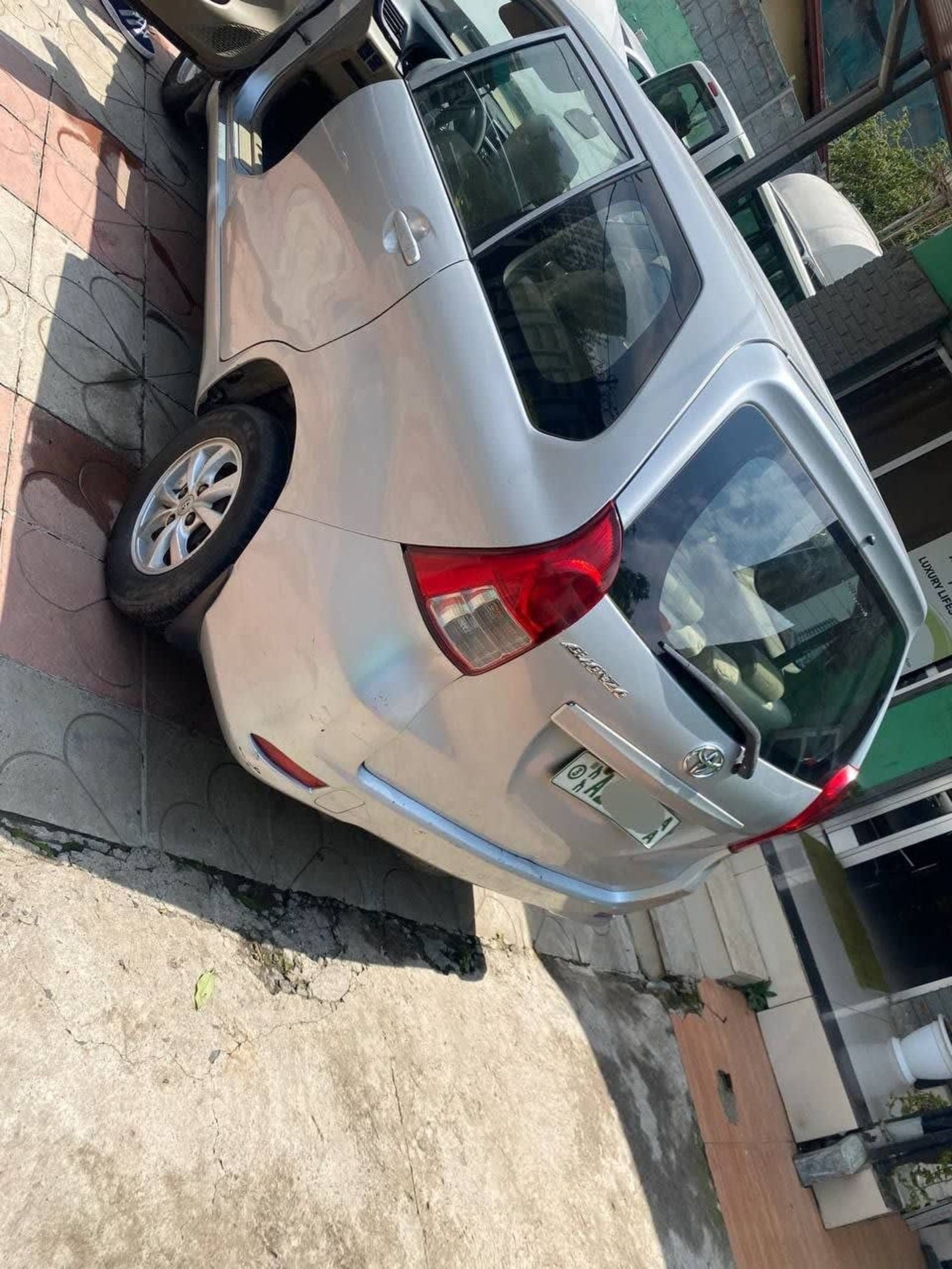 2015 Toyota avanza — photo 7