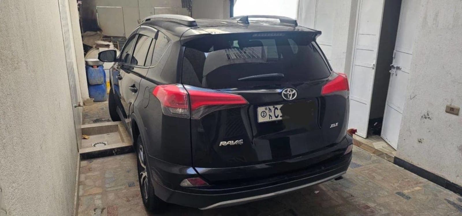 2018 Toyota Rav4 — photo 8