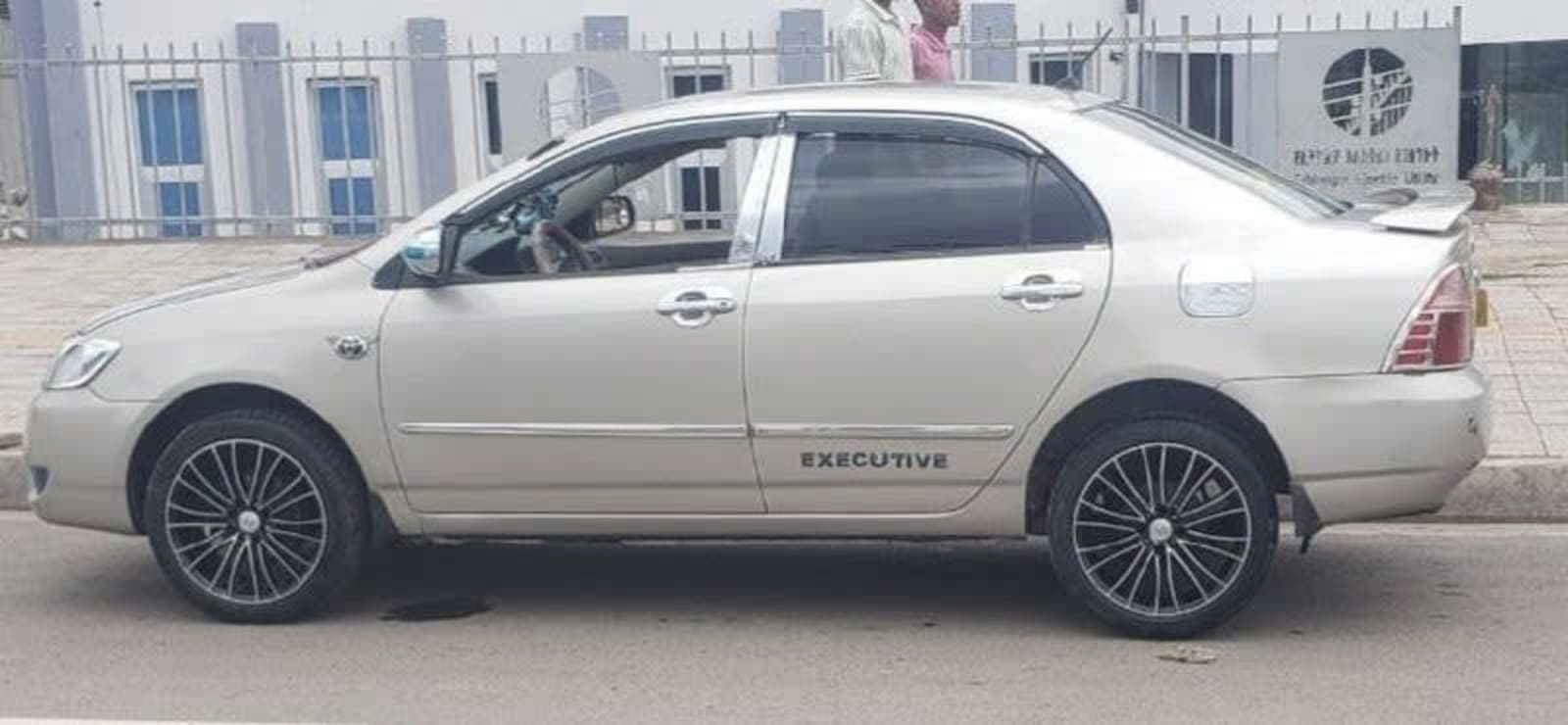 2007 Toyota Corolla — photo 1