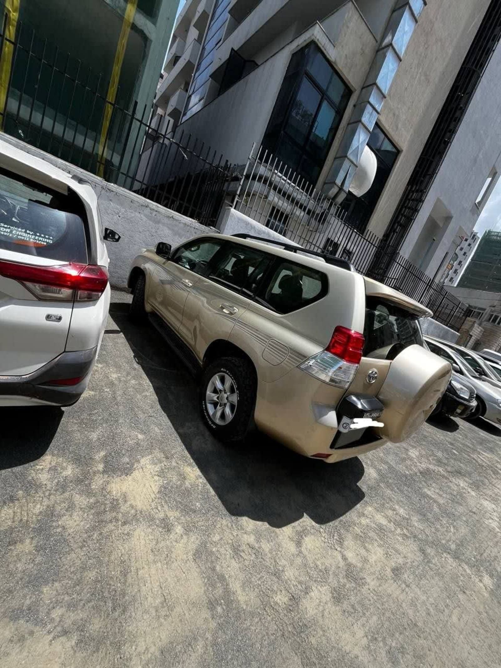 2012 Toyota Landcruiser Prado — photo 5