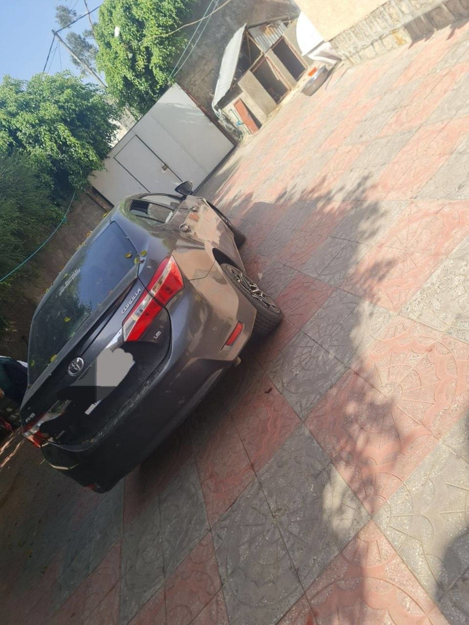 2014 Toyota Corolla โ photo 2