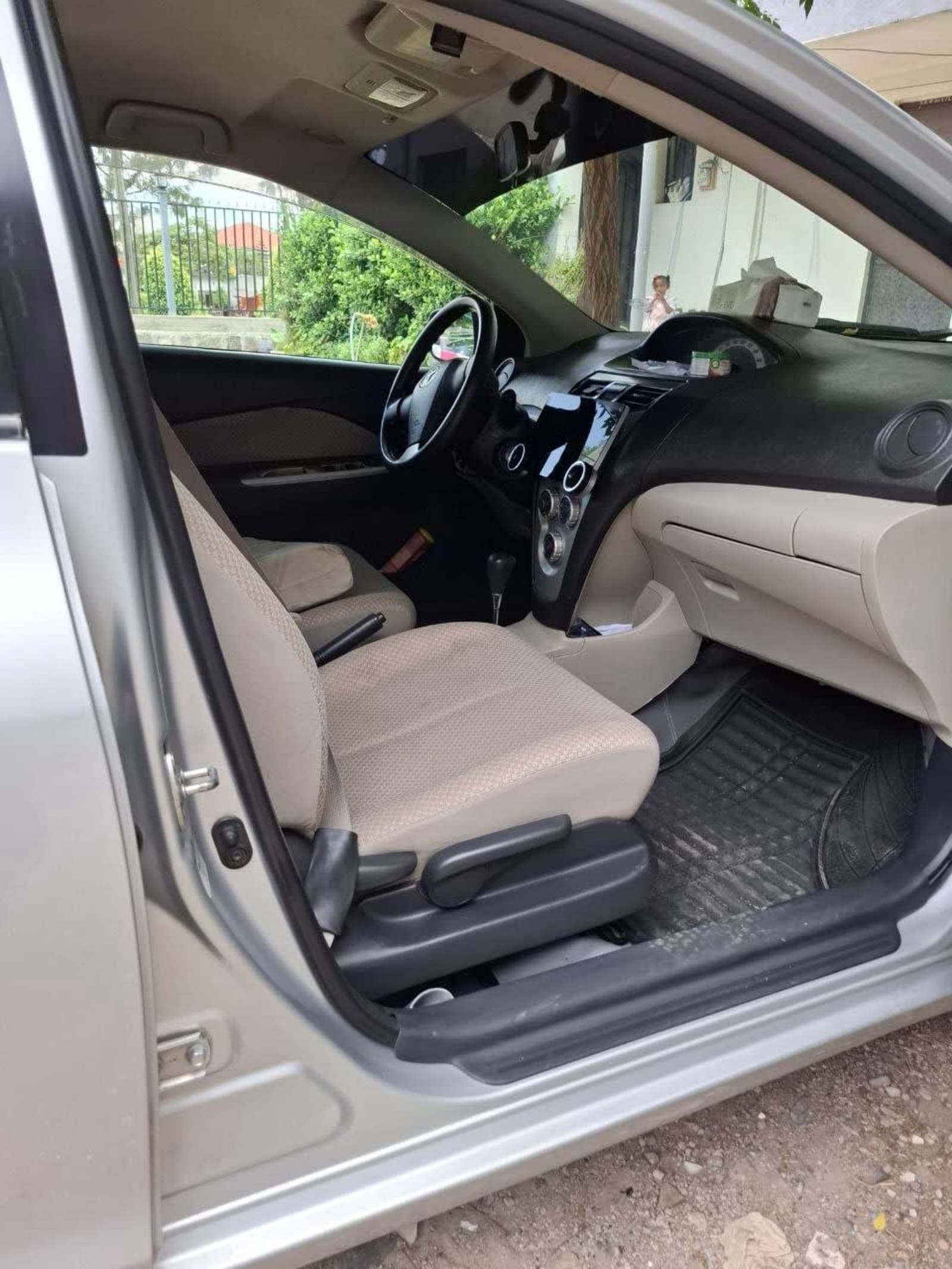 2008 Toyota Yaris Belta — photo 7
