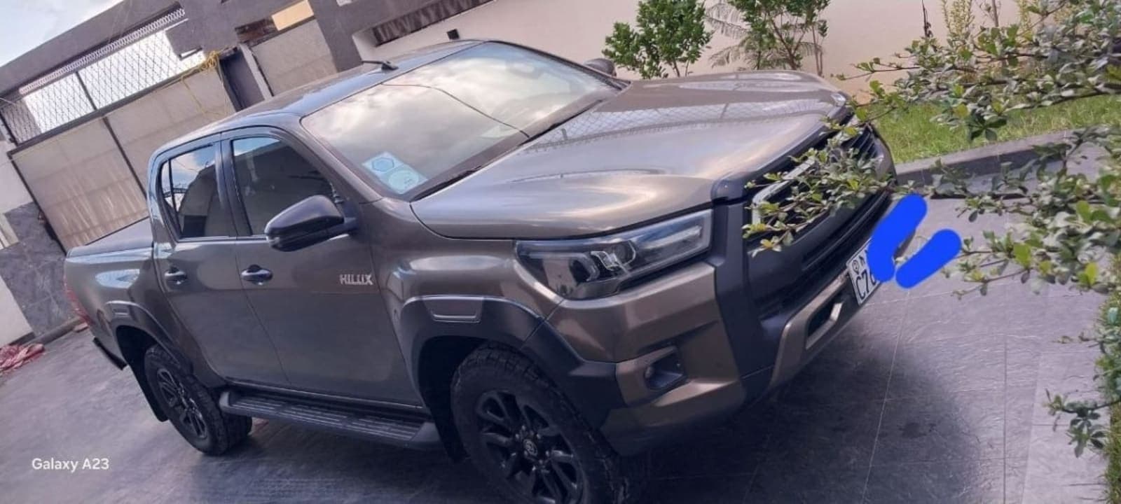 2021 Toyota Hilux Invincible — photo 6