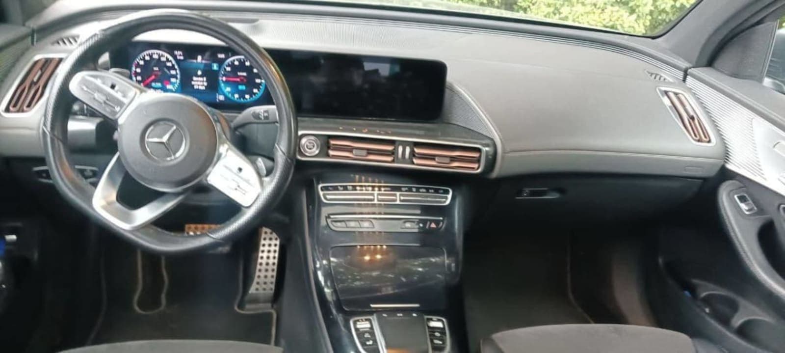 2021 MERCEDES-BENZ EQC 400 4Matic — photo 6