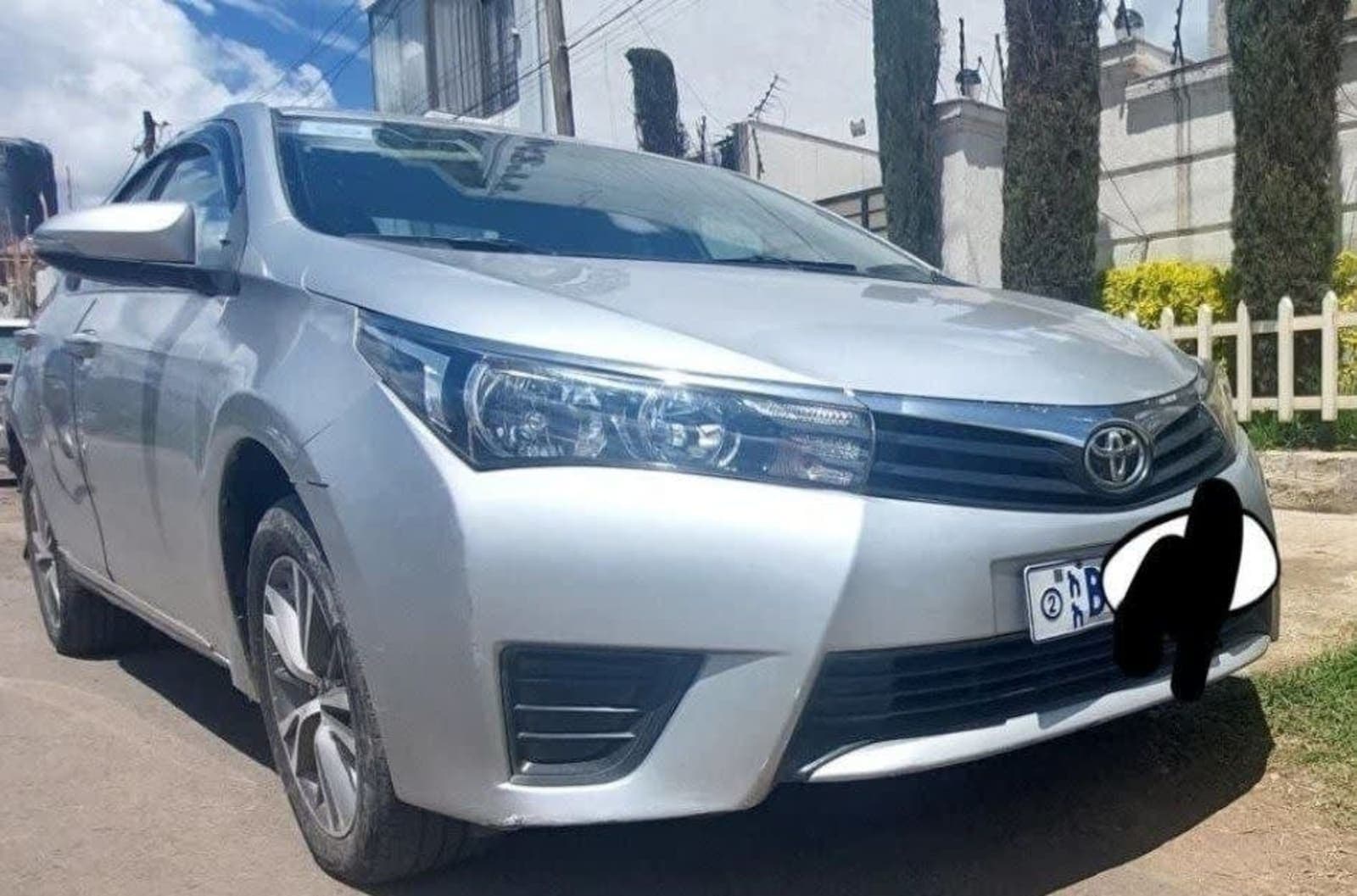 2015 Toyota Corolla Executive — photo 7