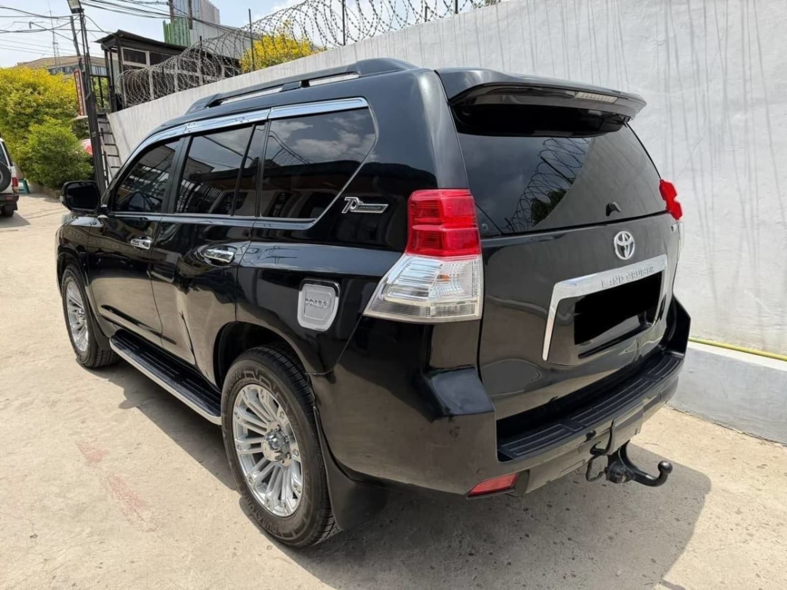 2014 Toyota Landcruiser Prado — photo 2