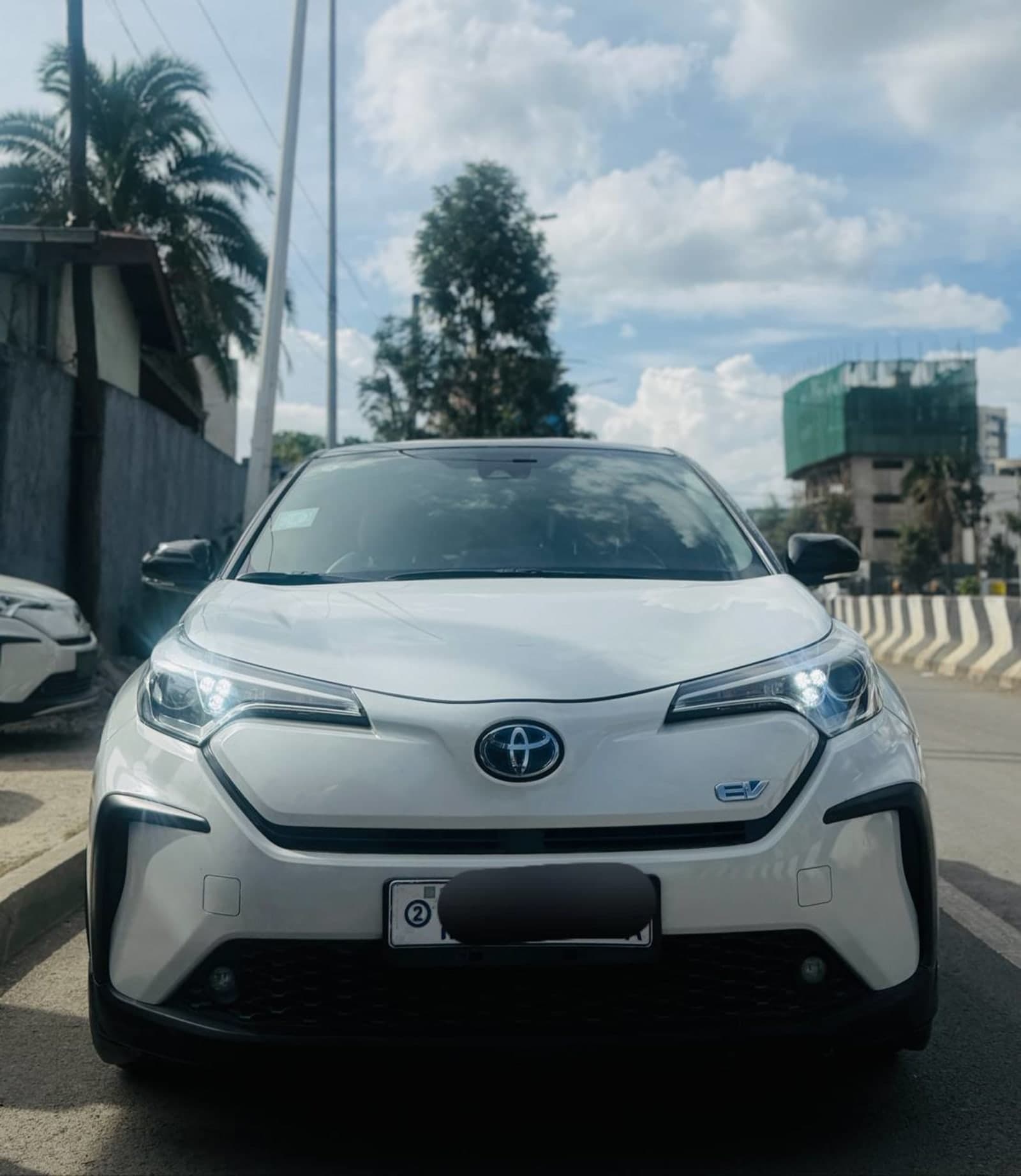 2023 Toyota Izoa — photo 8