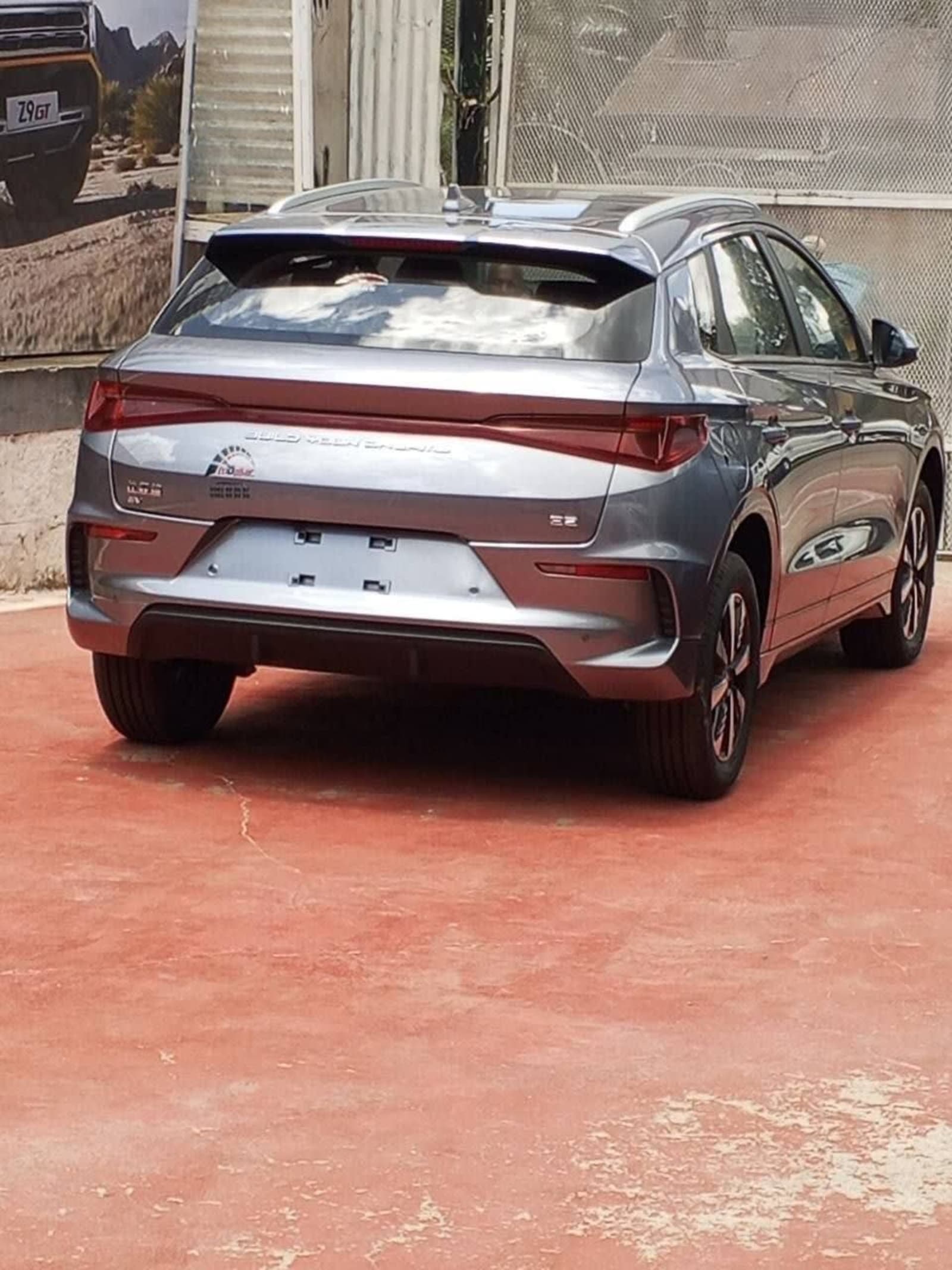 2025 BYD E2 — photo 7