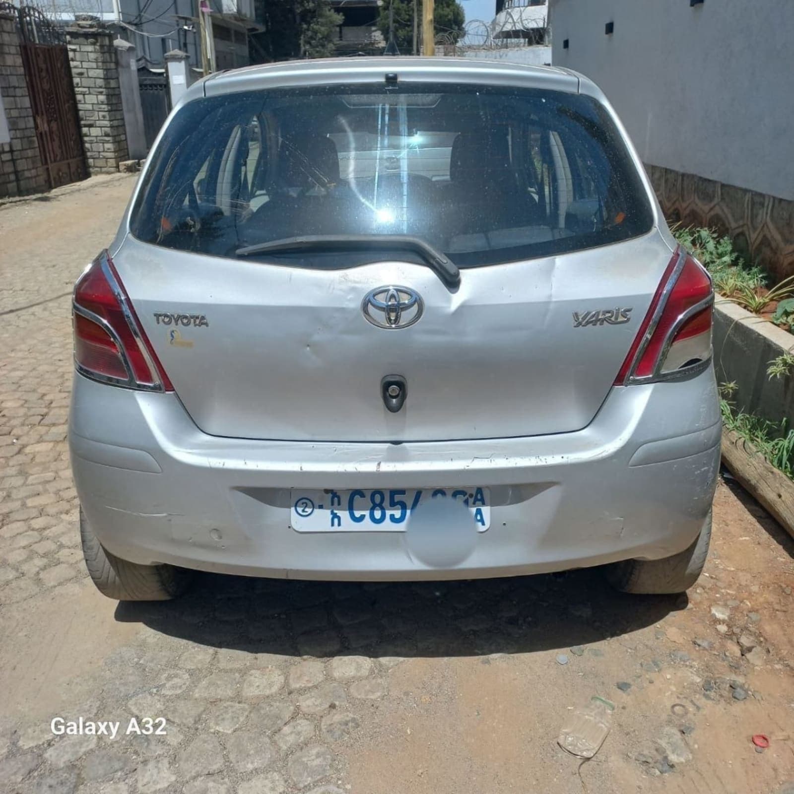 2009 Toyota Yaris Compact — photo 5