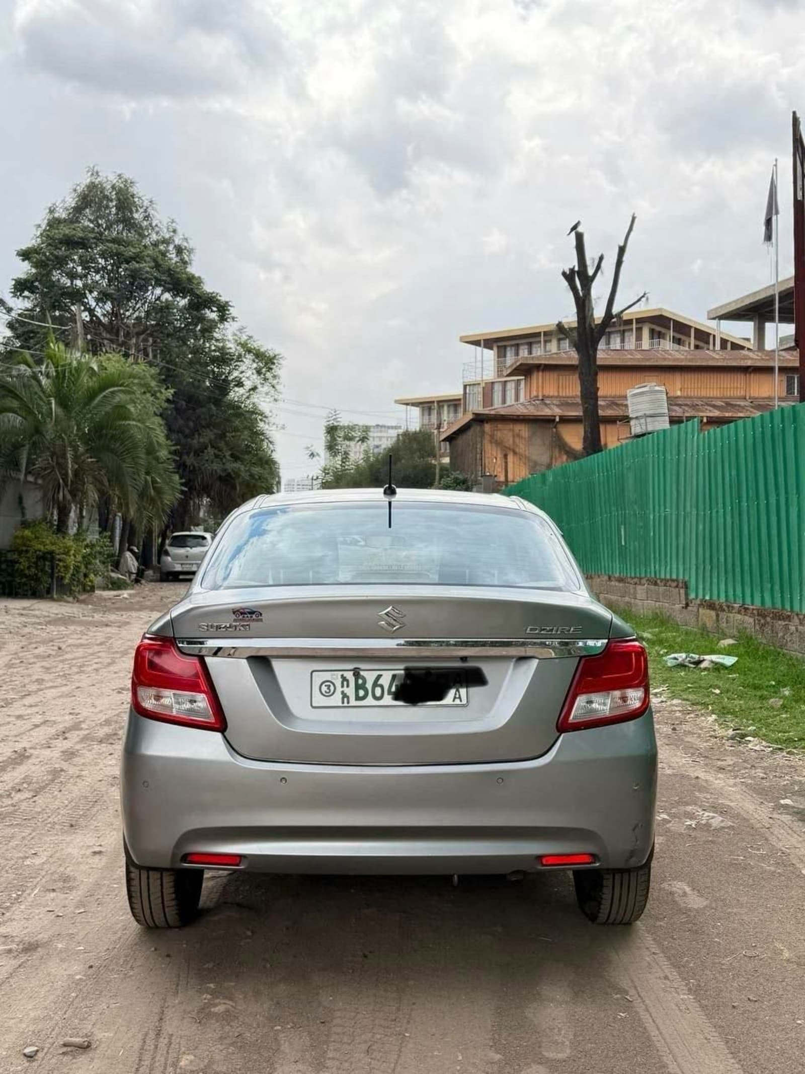 Suzuki Dezire — photo 3