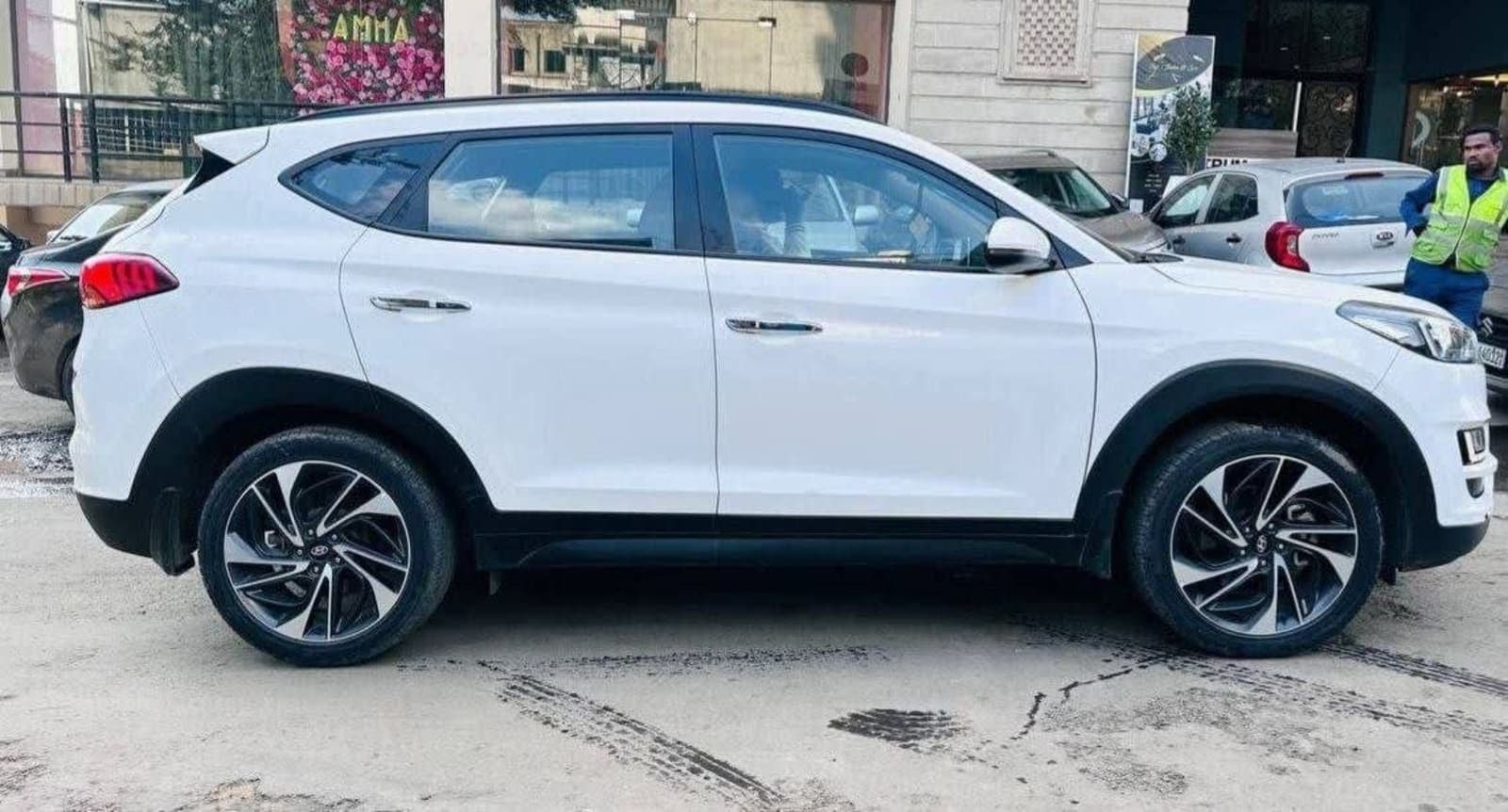 2020 Hyundai Tucson — photo 1