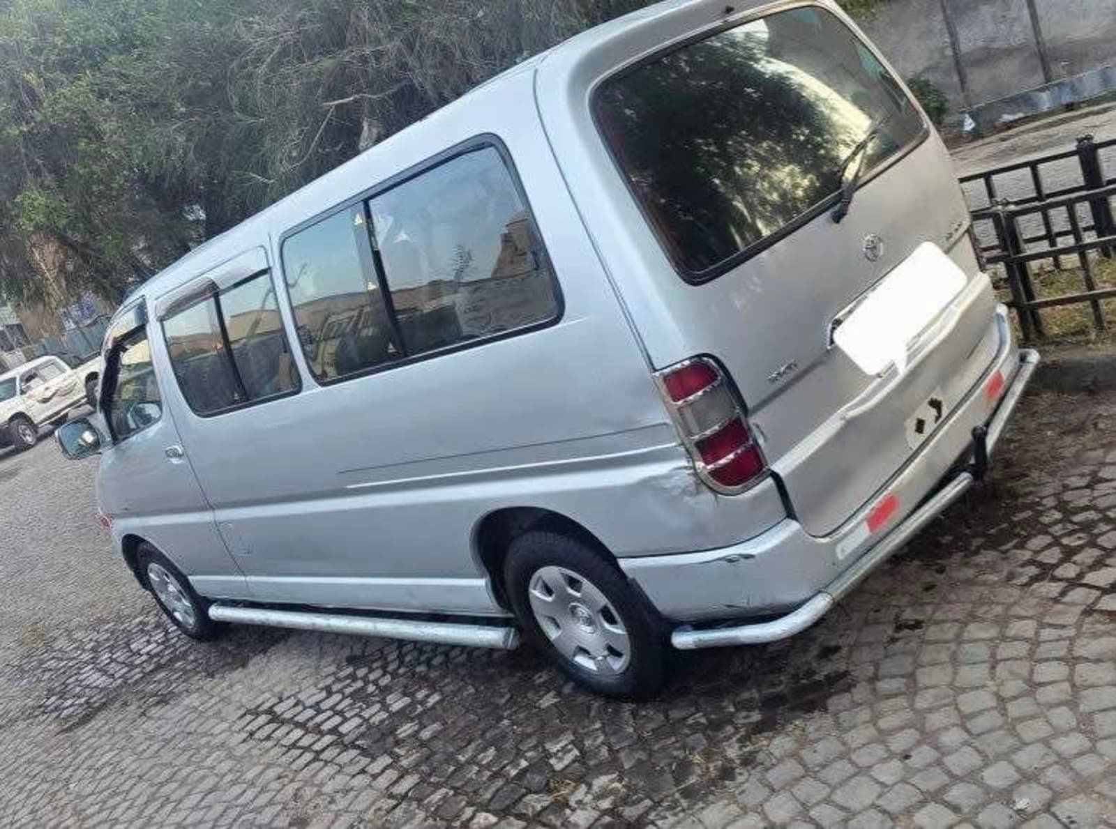 2006 Toyota Hiace D4D