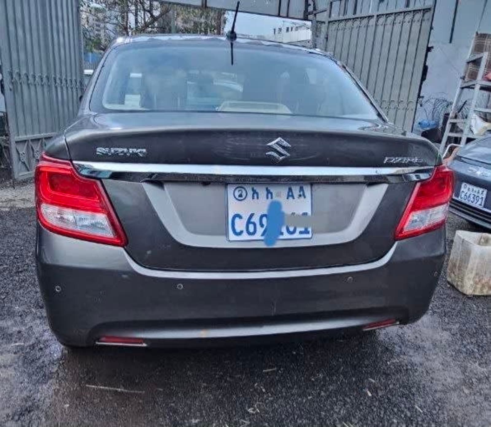 2022 Suzuki Dzire — photo 1