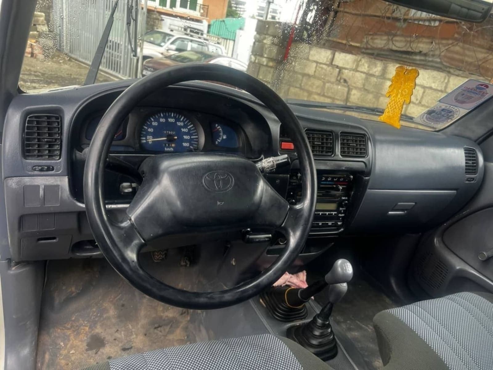 2003 Toyota 3L double gabina — photo 2