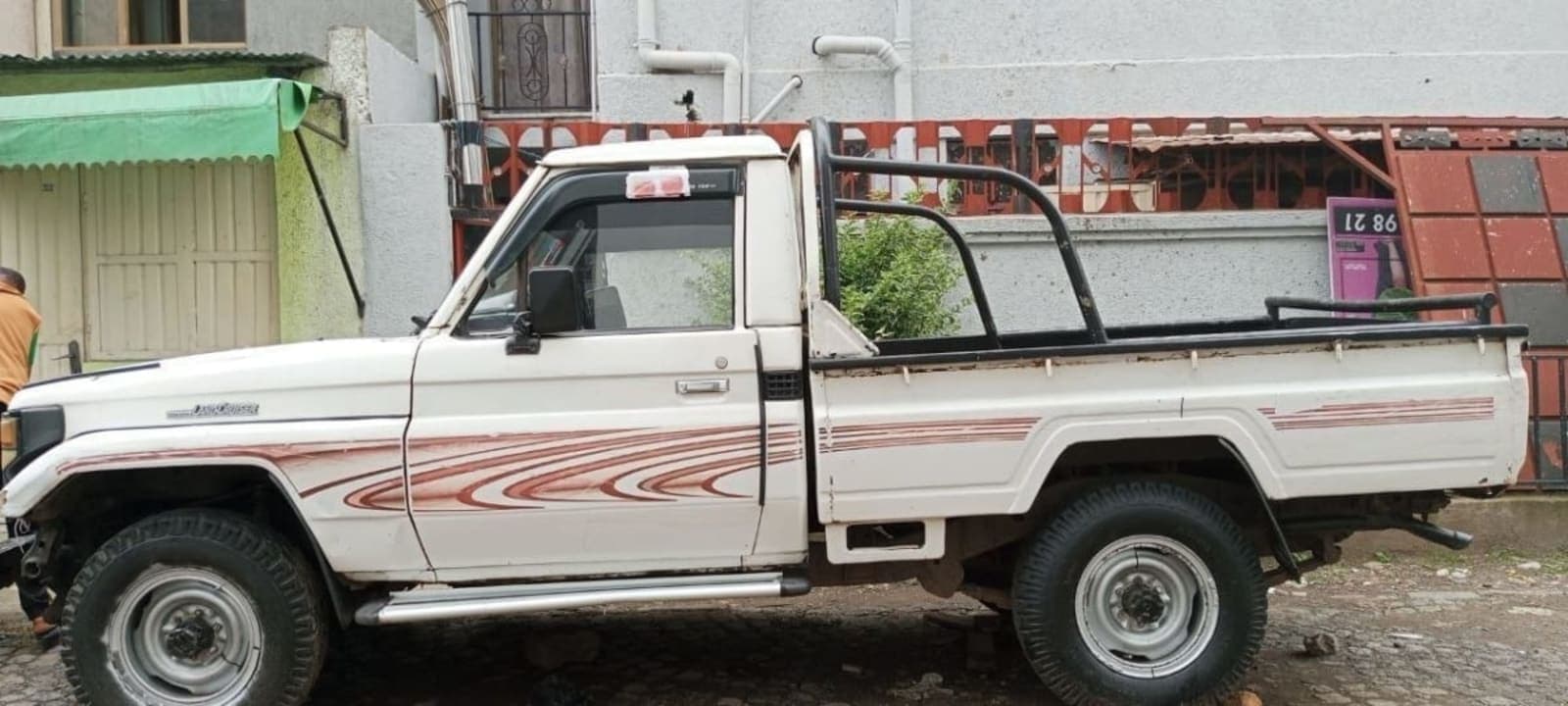 1990 Toyota 1HZ single cab — photo 2
