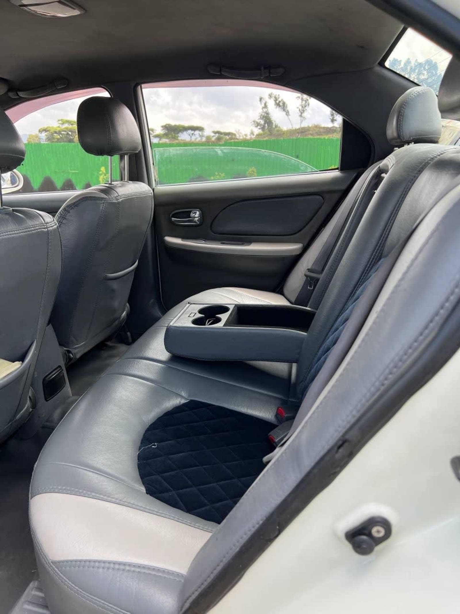 2001 Hyundai Sonata — photo 5