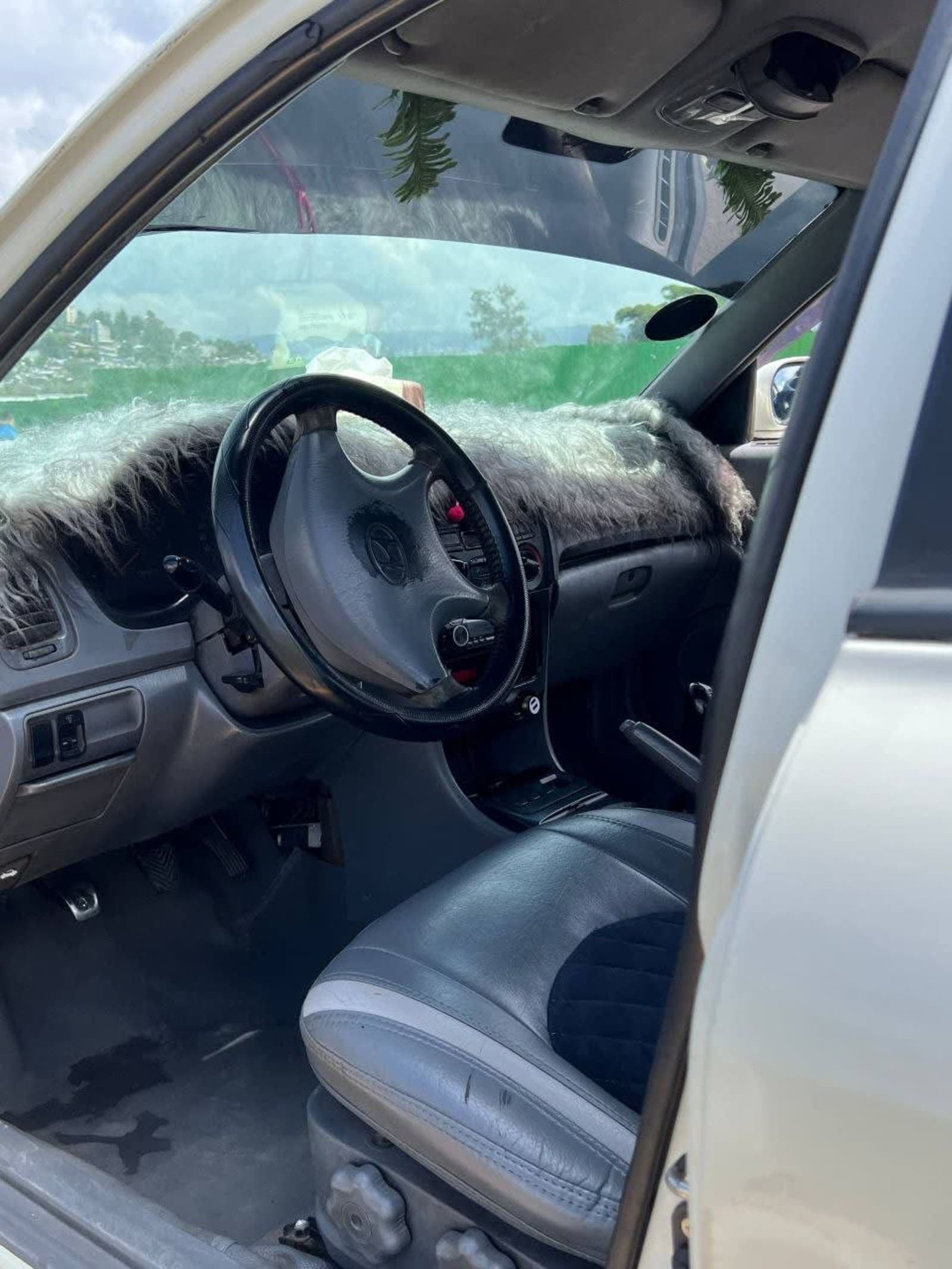 2001 Hyundai Sonata — photo 6