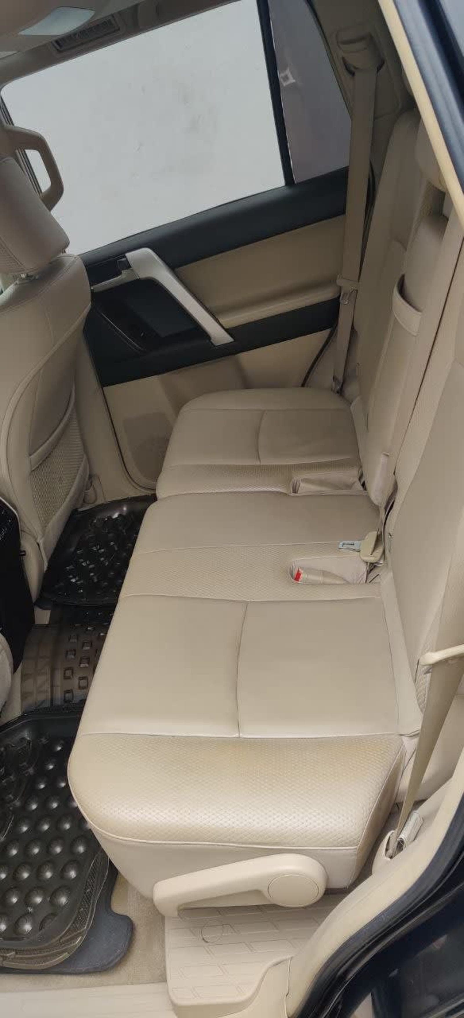 2013 Toyota Land Cruiser Prado — photo 2