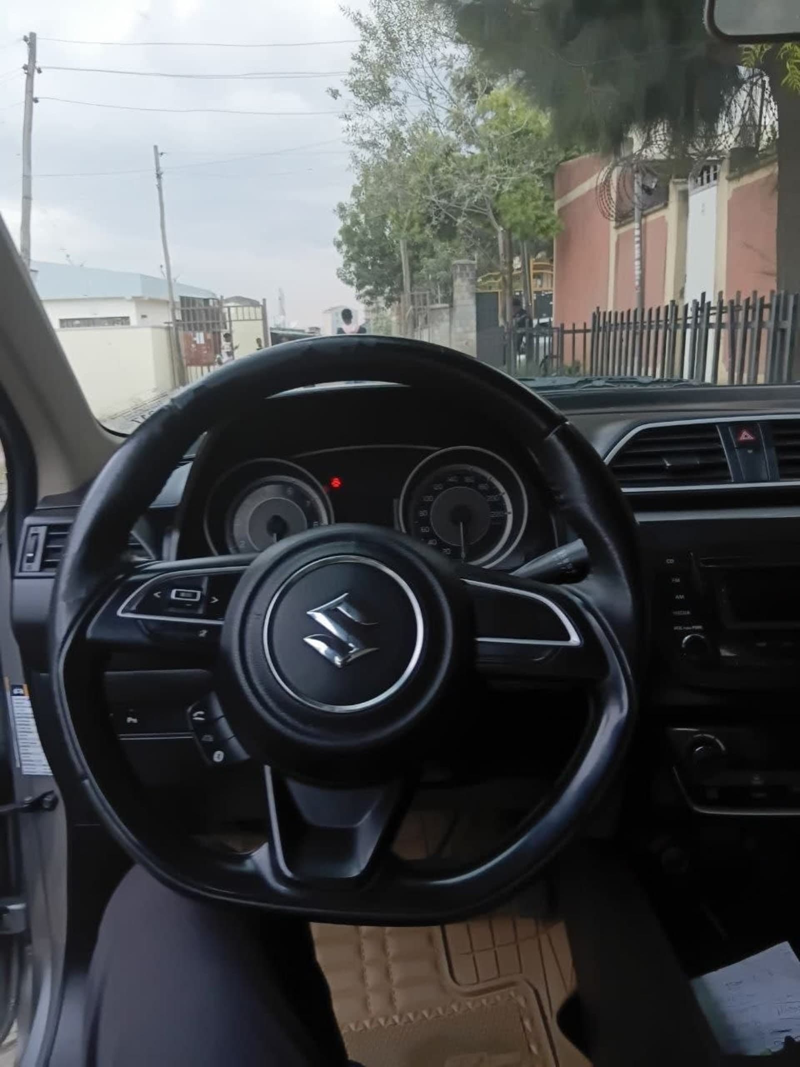 2022 Suzuki Dzire — photo 1