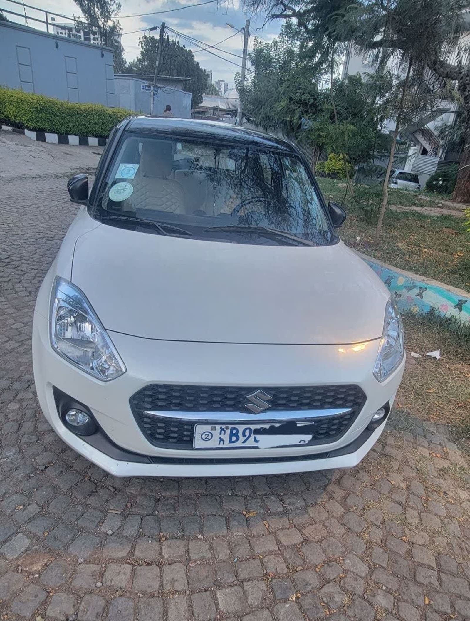 2022 Suzuki Dzire — photo 2