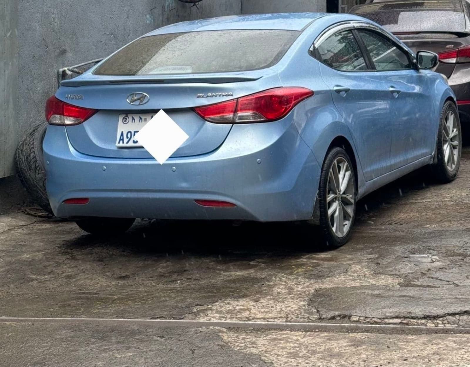 2013 Hyundai Elantra — photo 1