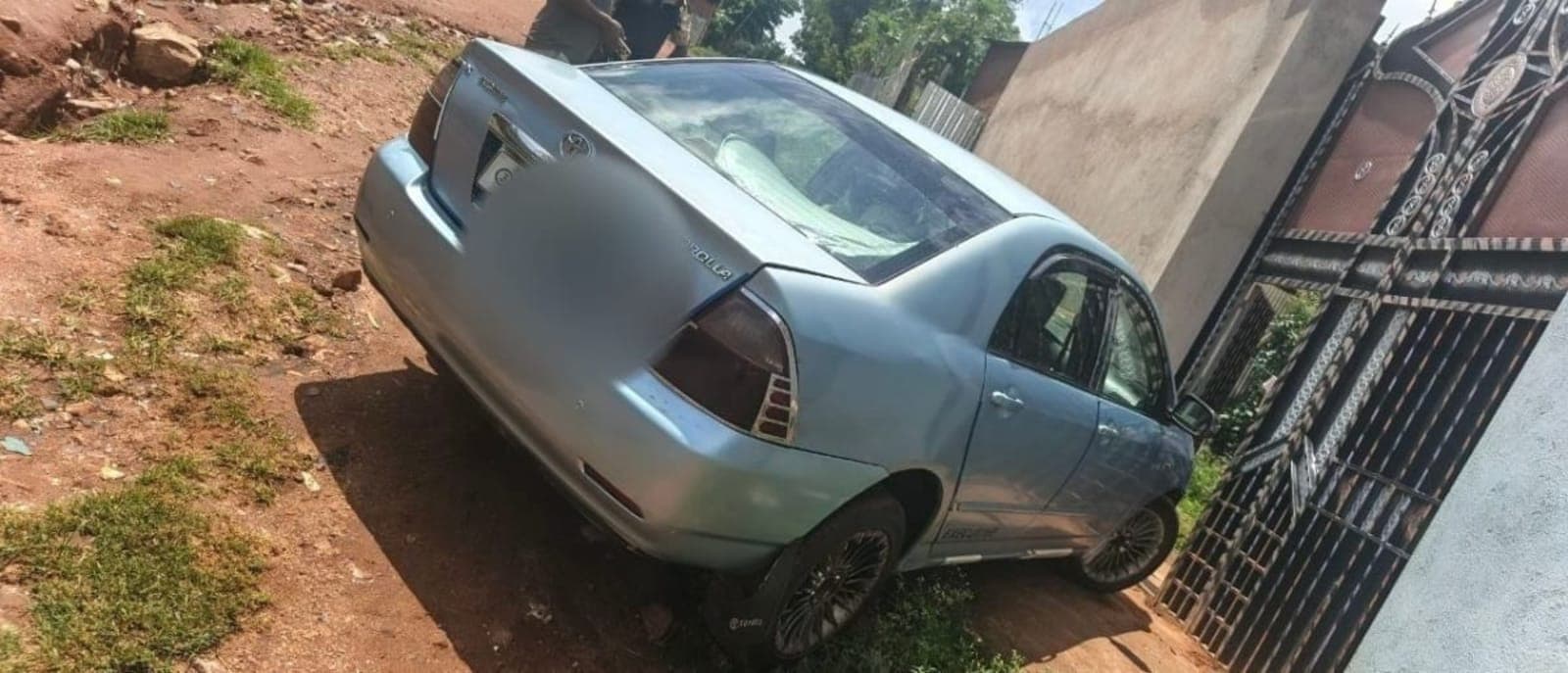 2006 Toyota Corolla — photo 2