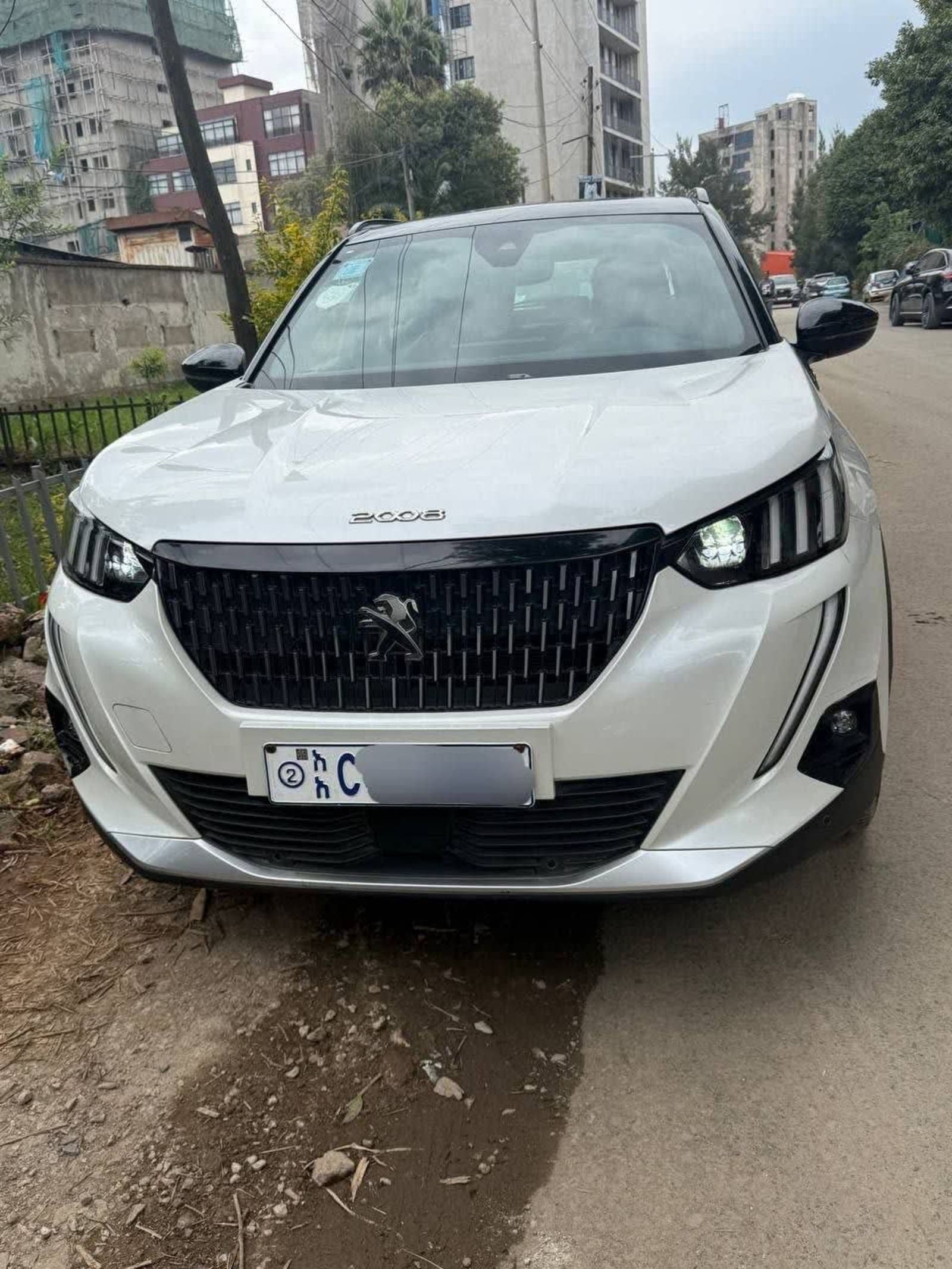 2022 Peugeot 2008 — photo 6