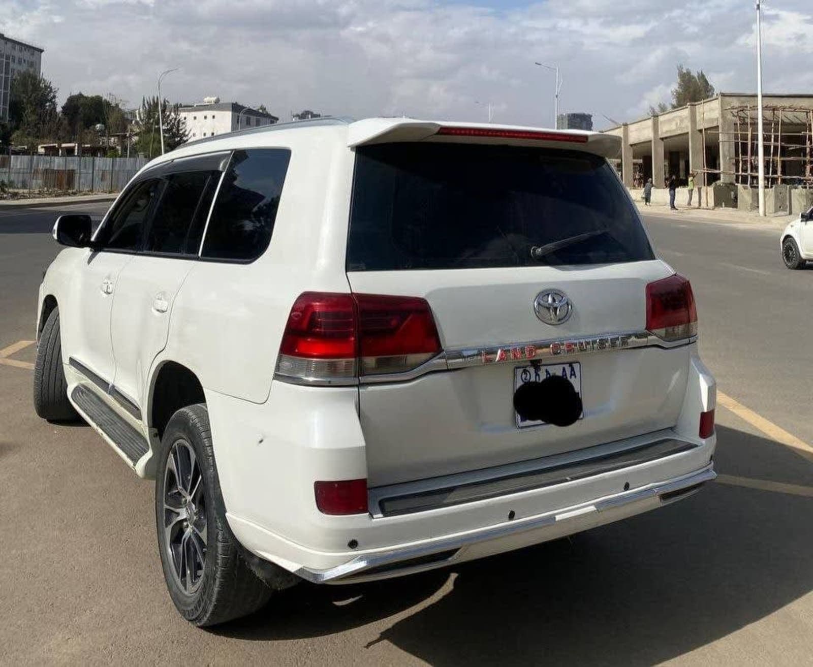 2021 Toyota Landcruiser GXR — photo 7