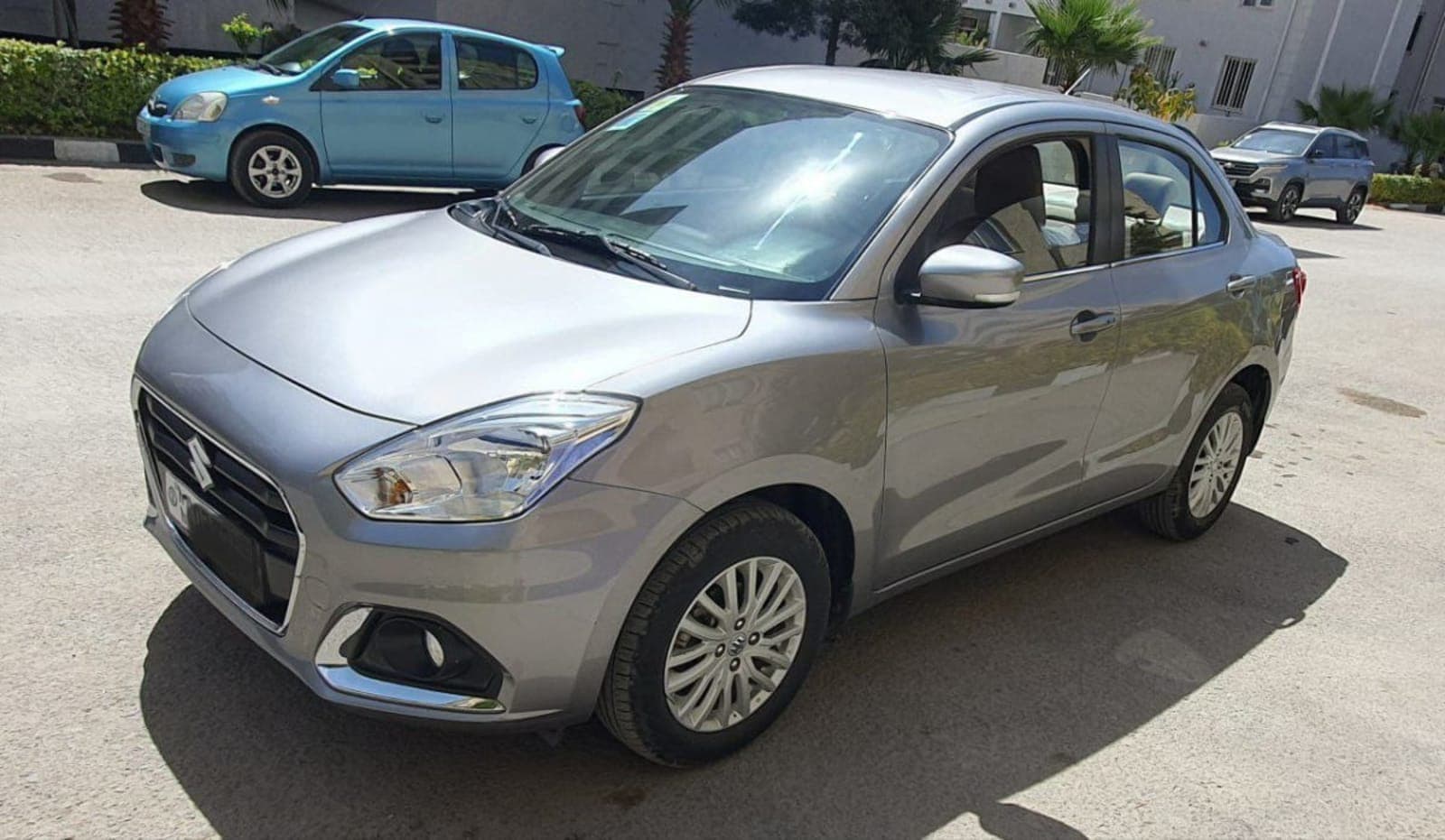 2022 Suzuki Dzire — photo 1