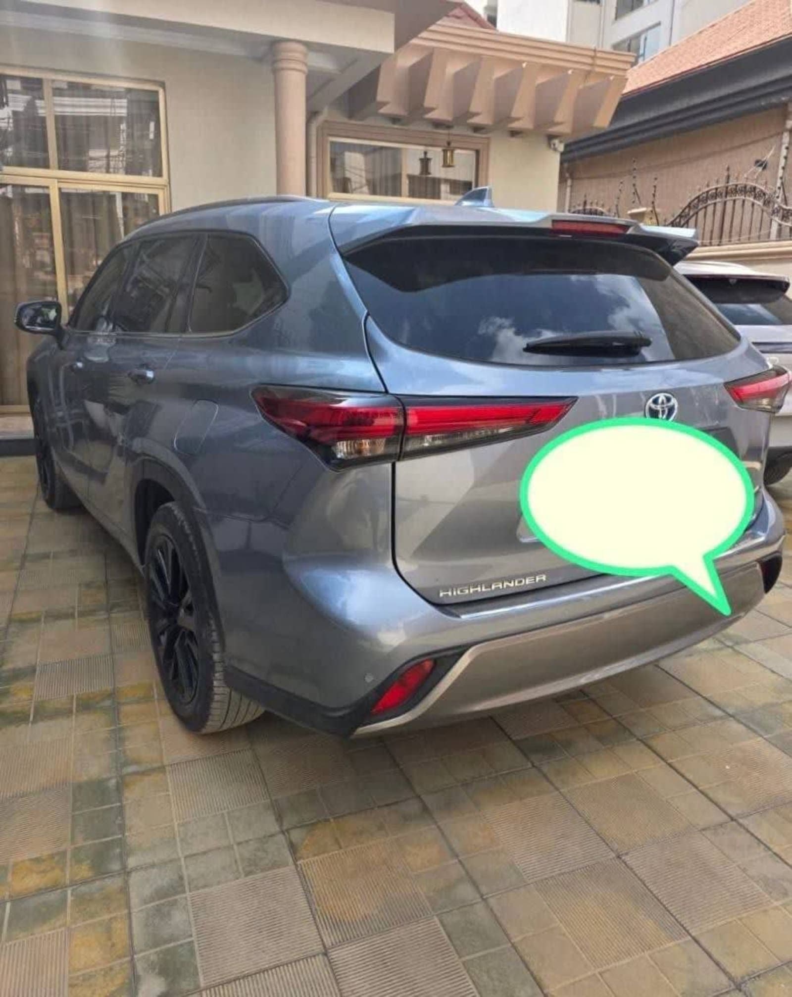 2024 Toyota Highlander Hybrid — photo 7