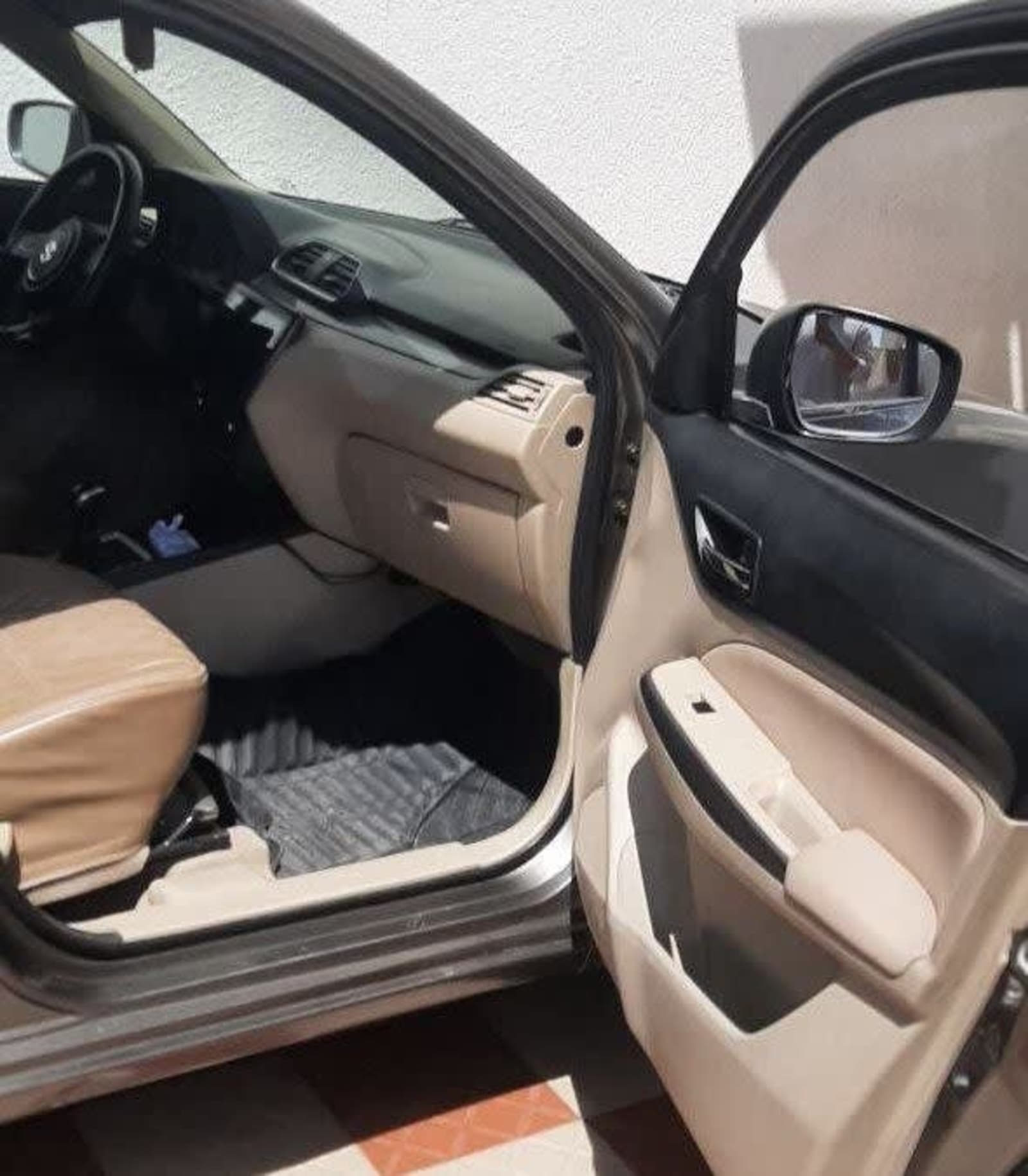 2022 Suzuki Dzire — photo 1