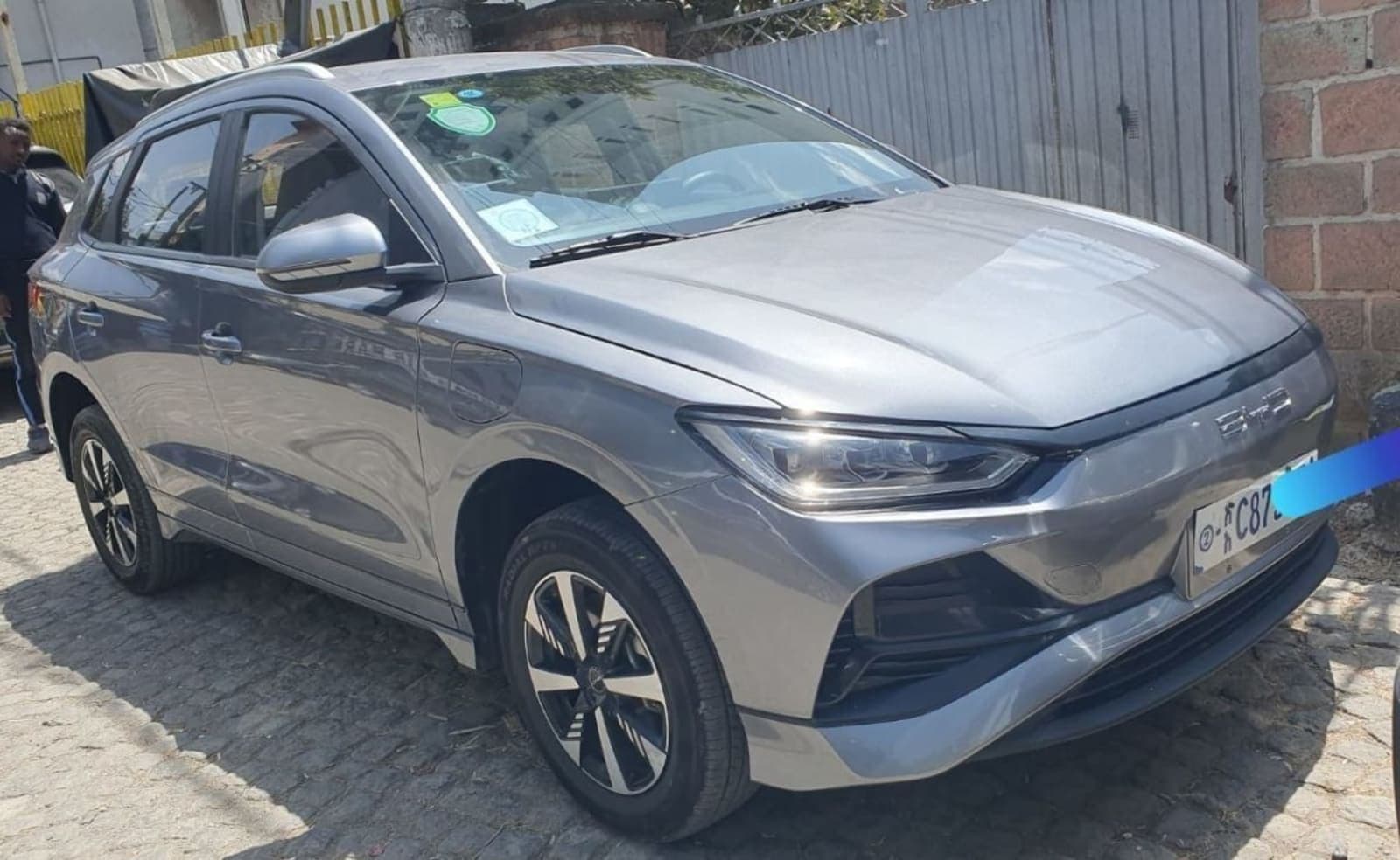 2024 BYD e2 Luxury — photo 3