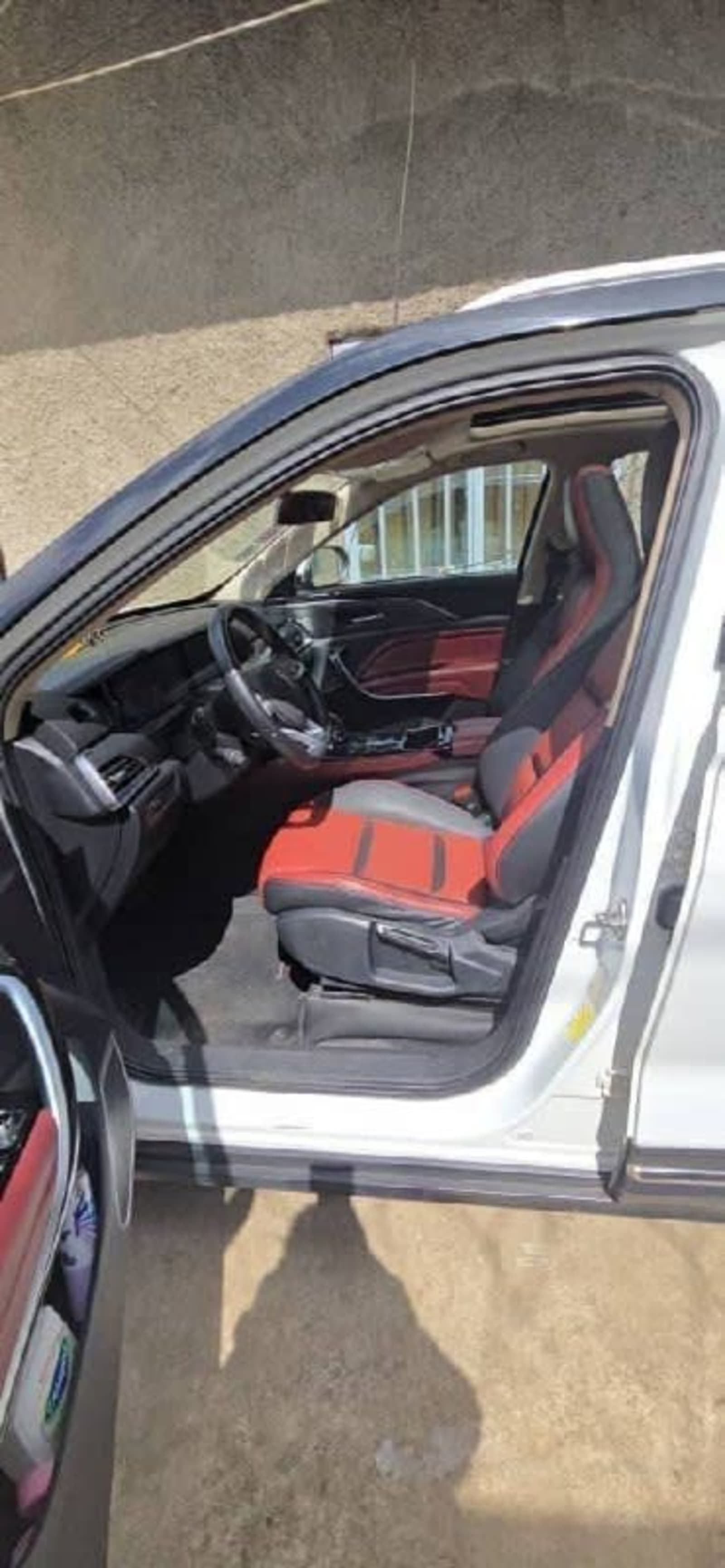 2020 FAW Bestune T77 — photo 4
