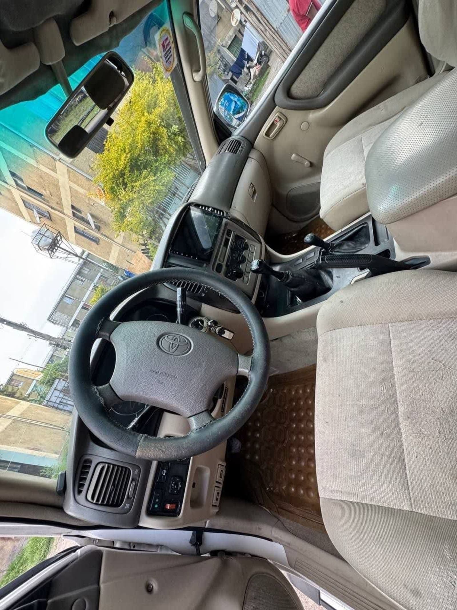 2007 Toyota Land Cruiser — photo 7