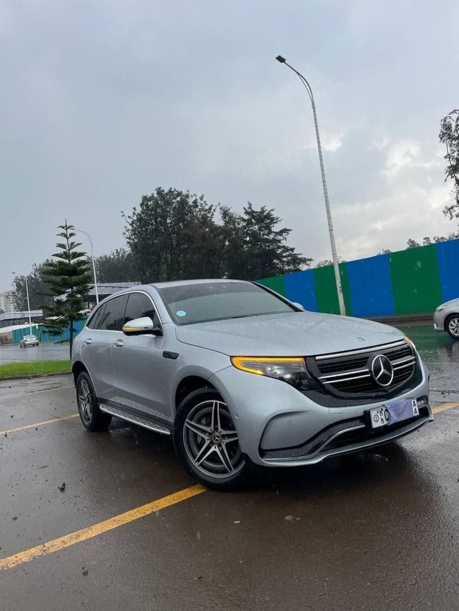 2023 MERCEDES-BENZ EQC 400 4Matic EV — photo 7