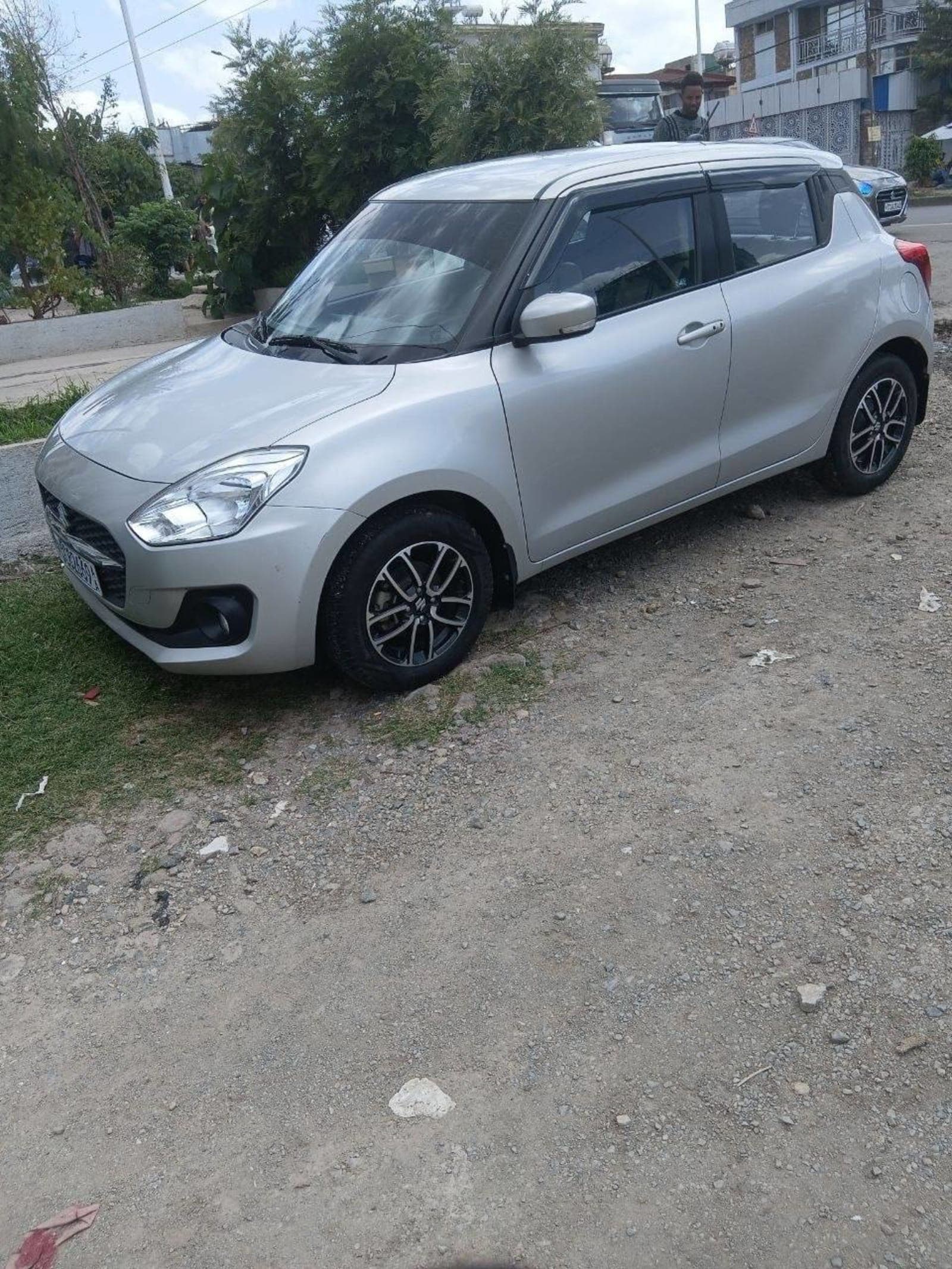 2022 Suzuki Swift — photo 2