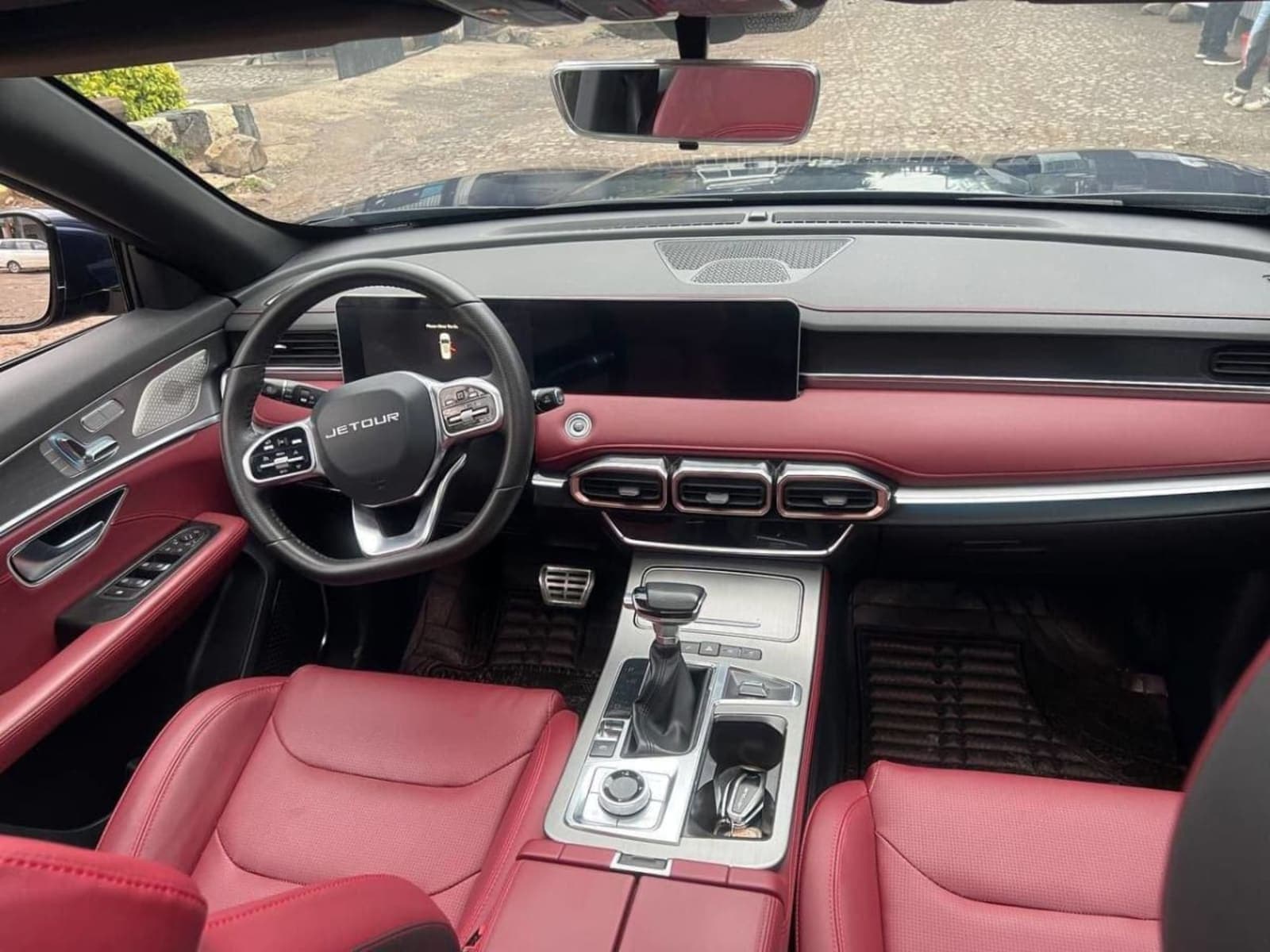 2022 JeTour X70 Plus — photo 2