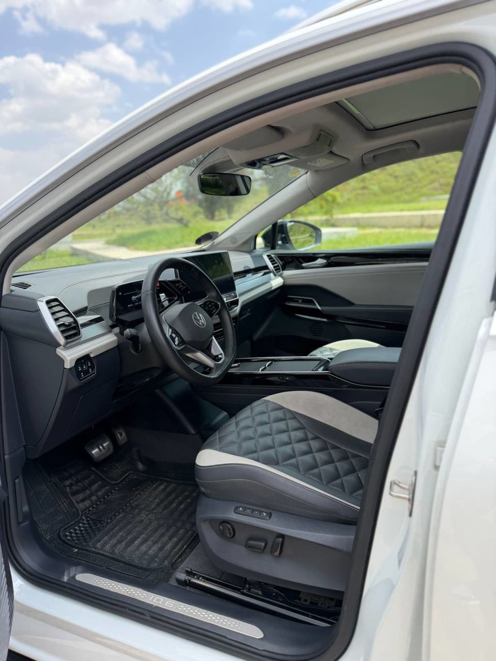 2024 Volkswagen ID.6 crozz Pro — photo 5