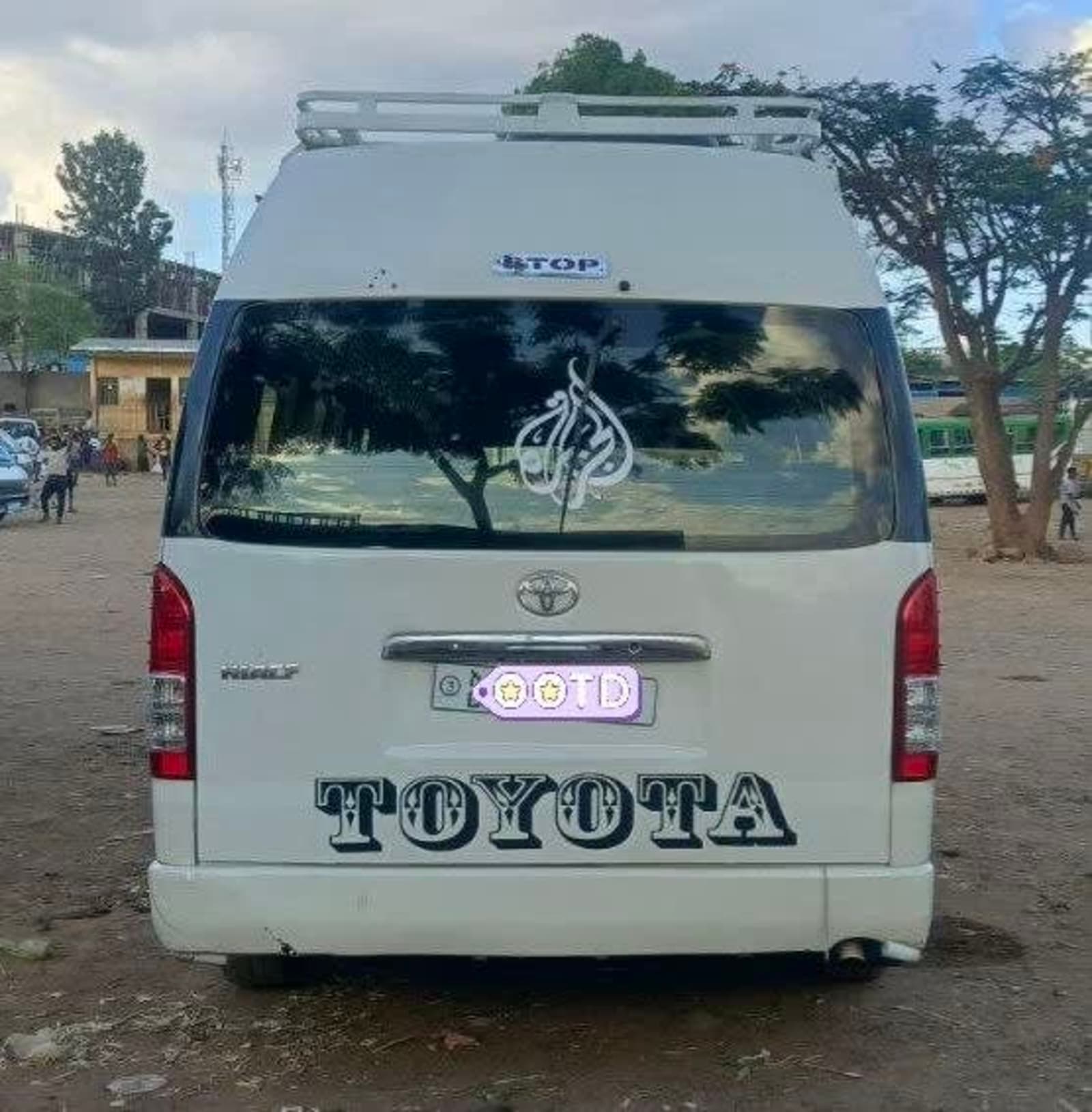 2012 Toyota Hilux — photo 3