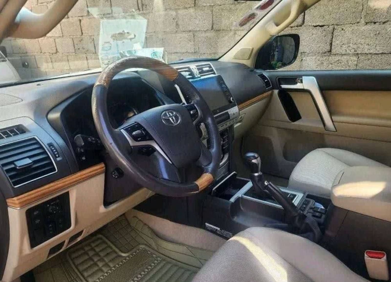 2019 Toyota Landcruiser Prado — photo 2