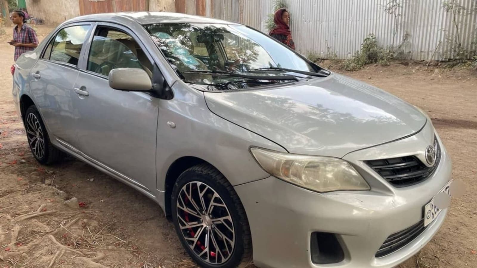2012 Toyota Corolla — photo 1