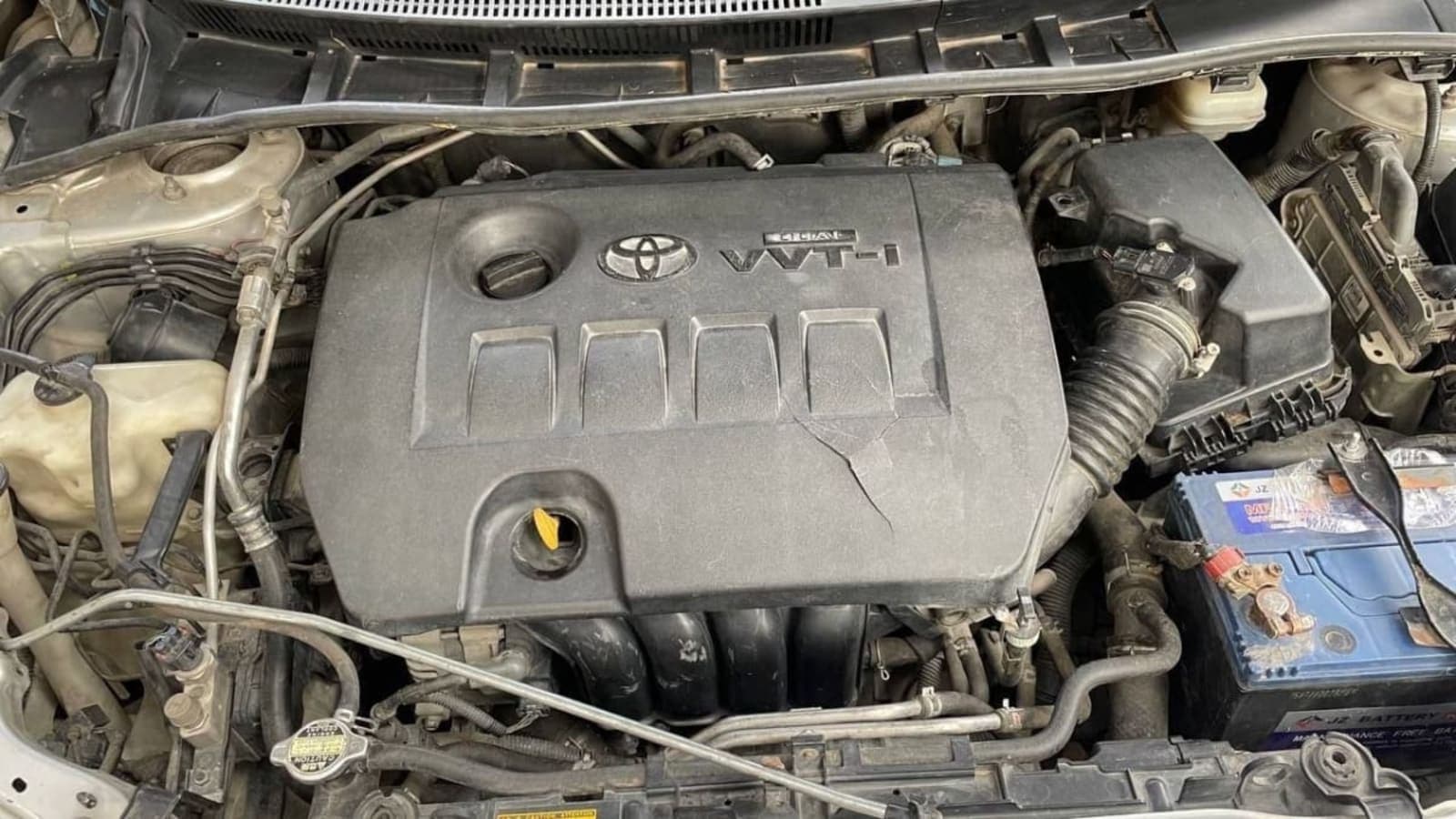 2012 Toyota Corolla — photo 2